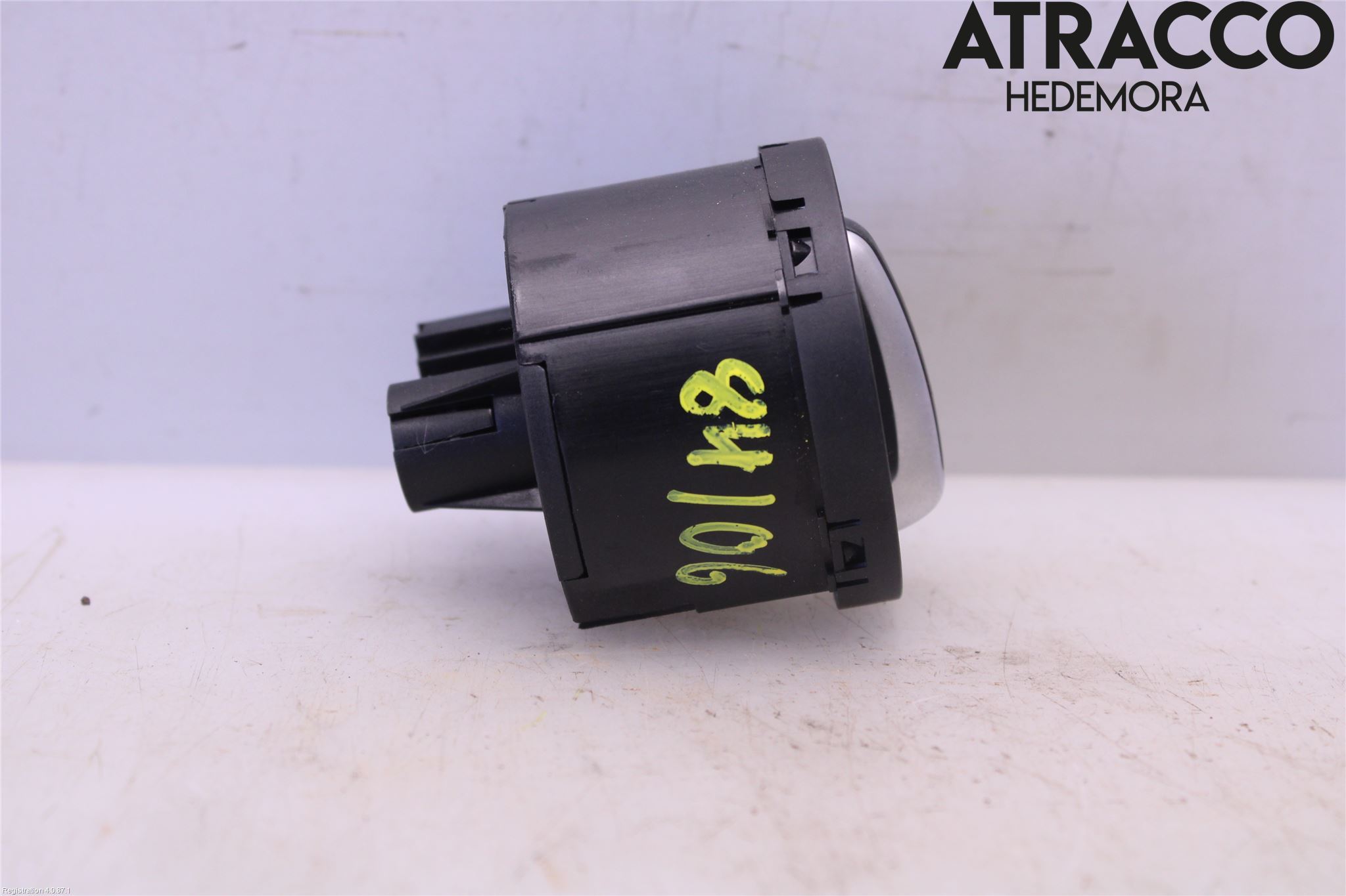 Volkswagen VW PASSAT 11-14 Bryter Hovedlys
