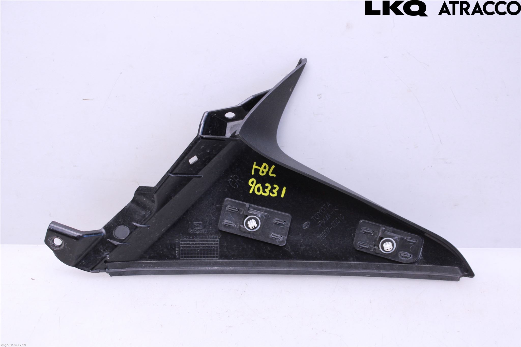 Toyota YARIS CROSS XP21 21- Spoiler Bakluke