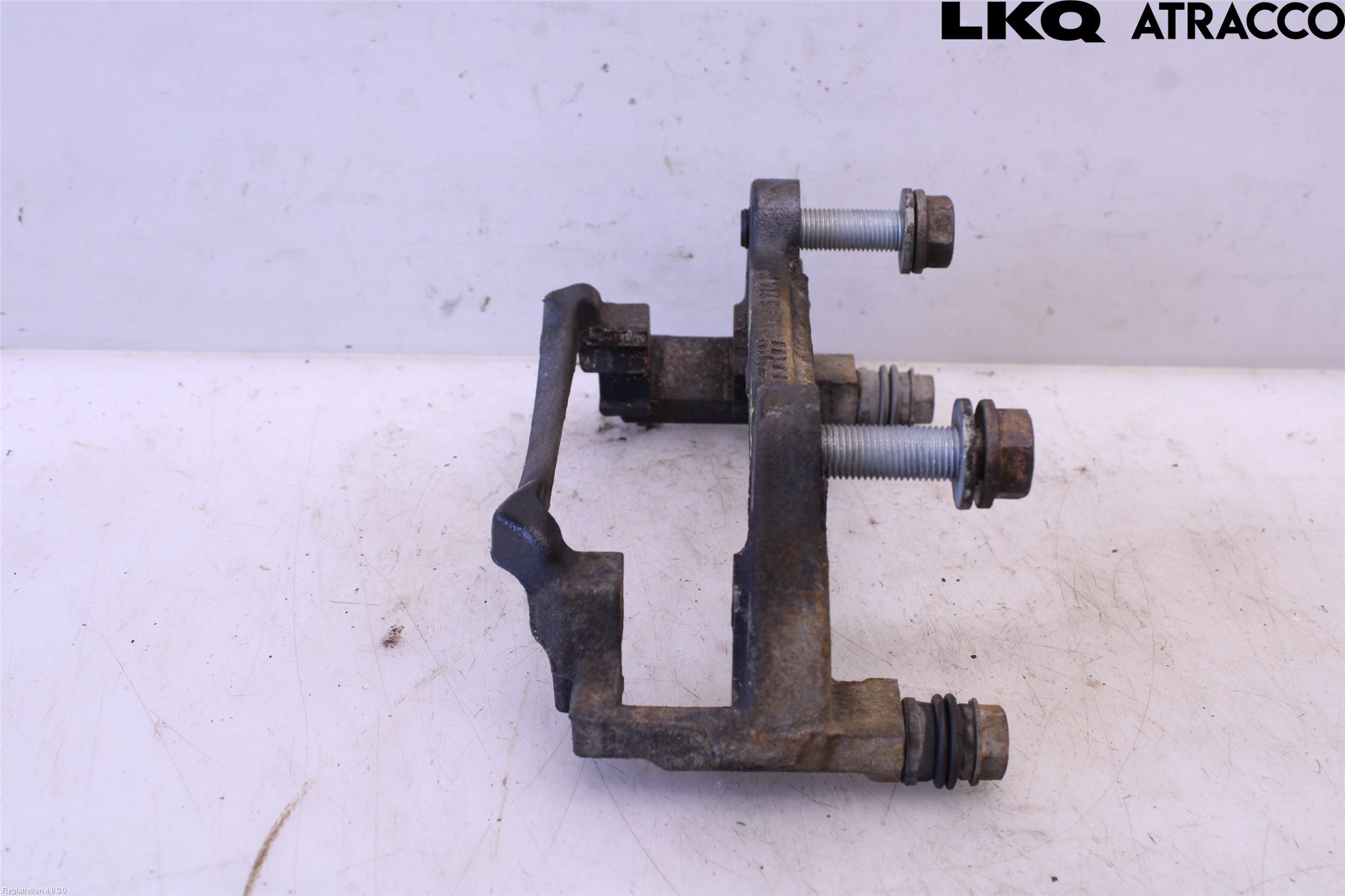 Volkswagen VW PASSAT 20-24 Bremsecaliper Feste Holder