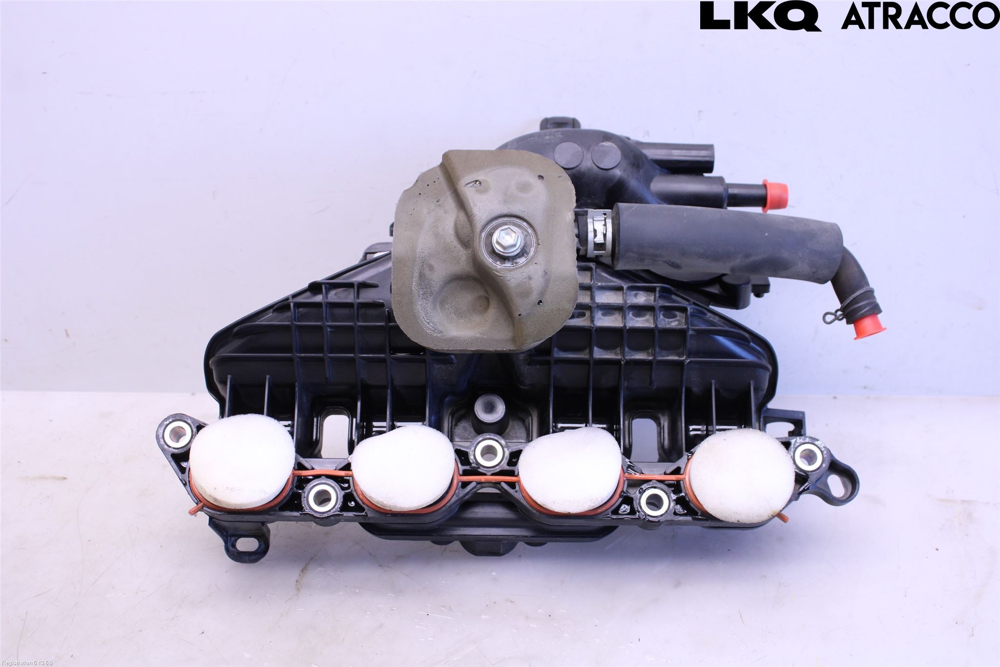 Toyota YARIS XP130 15-20 Innsugningsmanifold