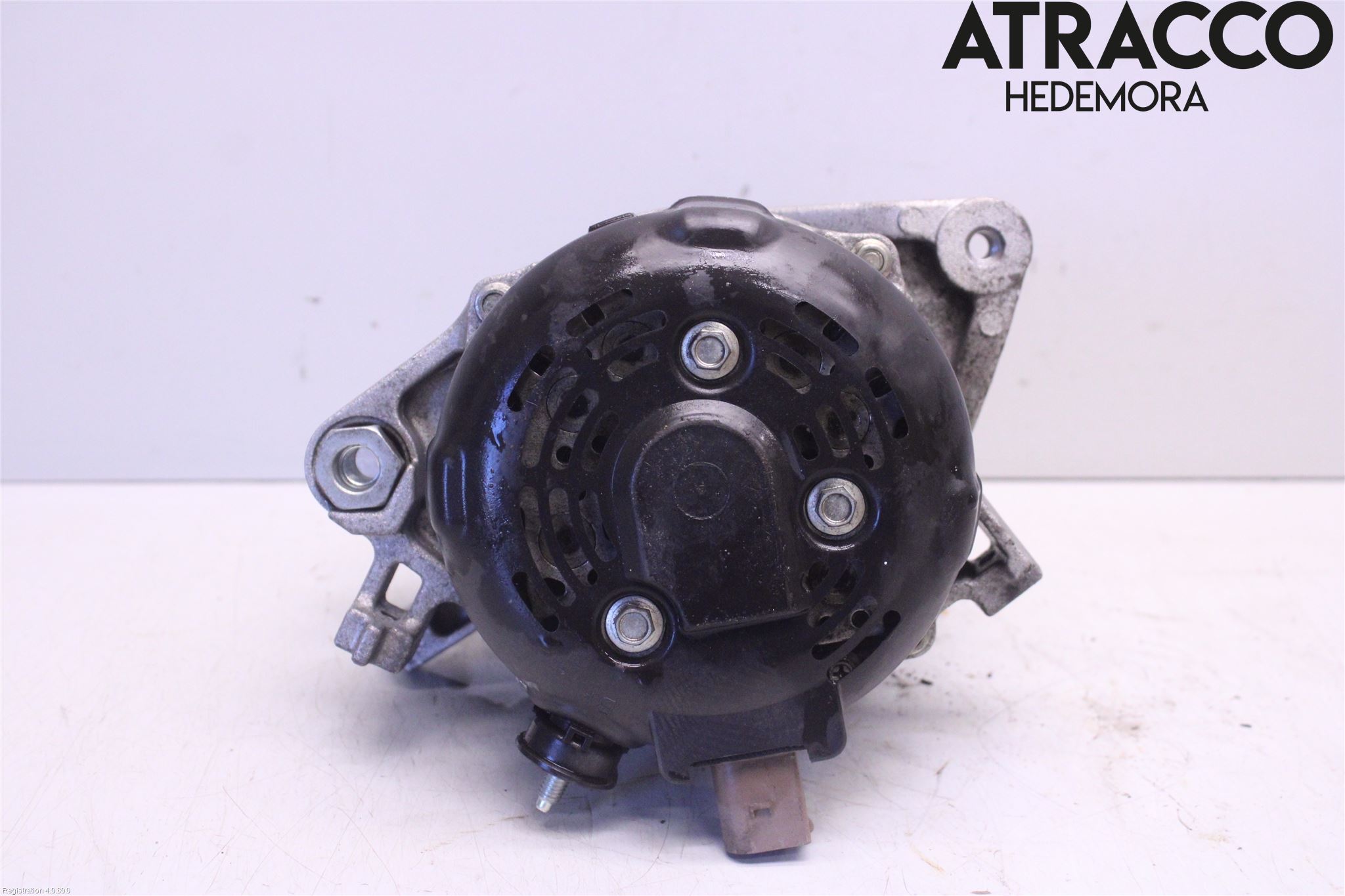Toyota YARIS XP130 15-20 Dynamo