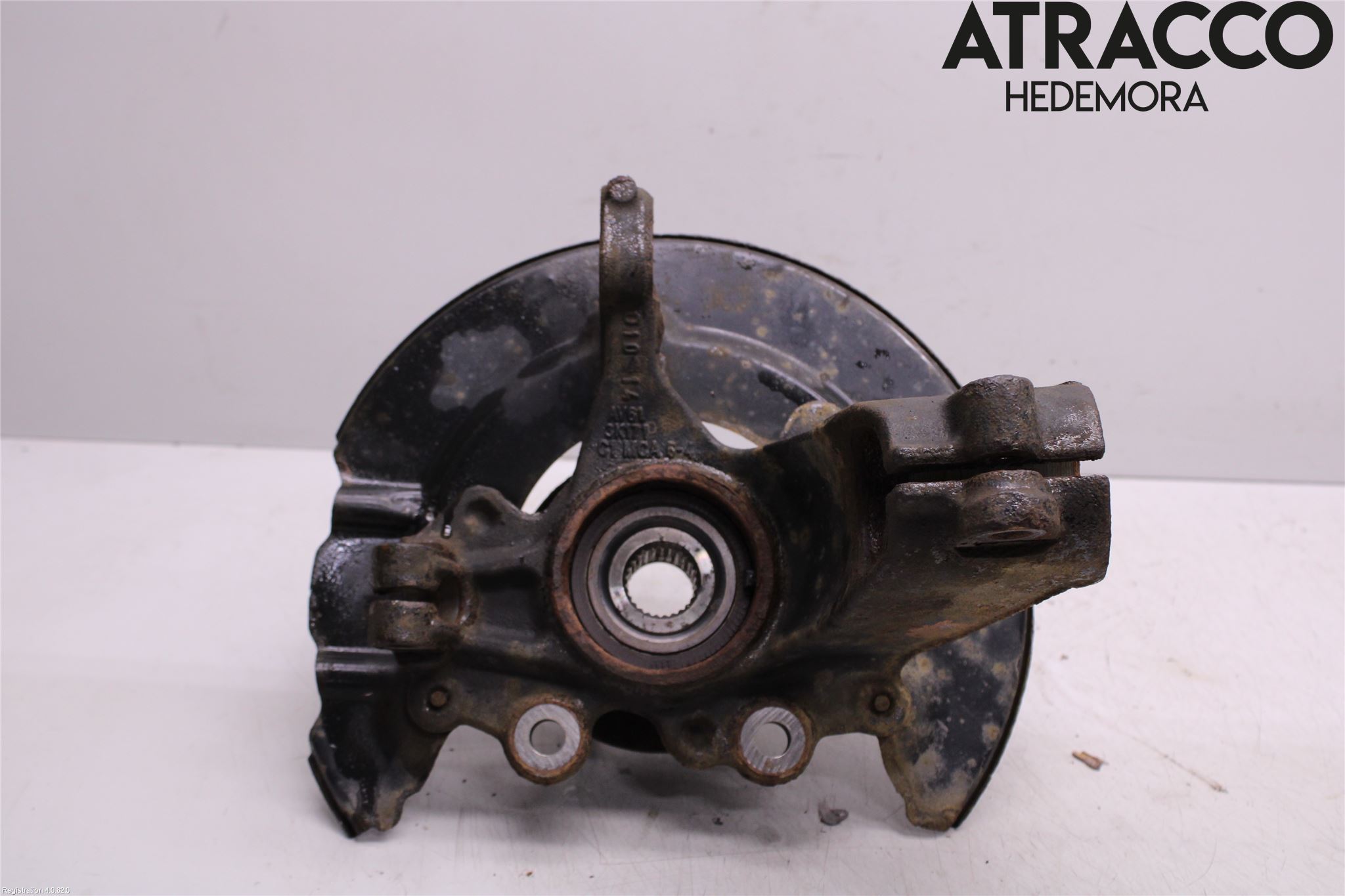 Ford FOCUS 11-14 Spindel Vf