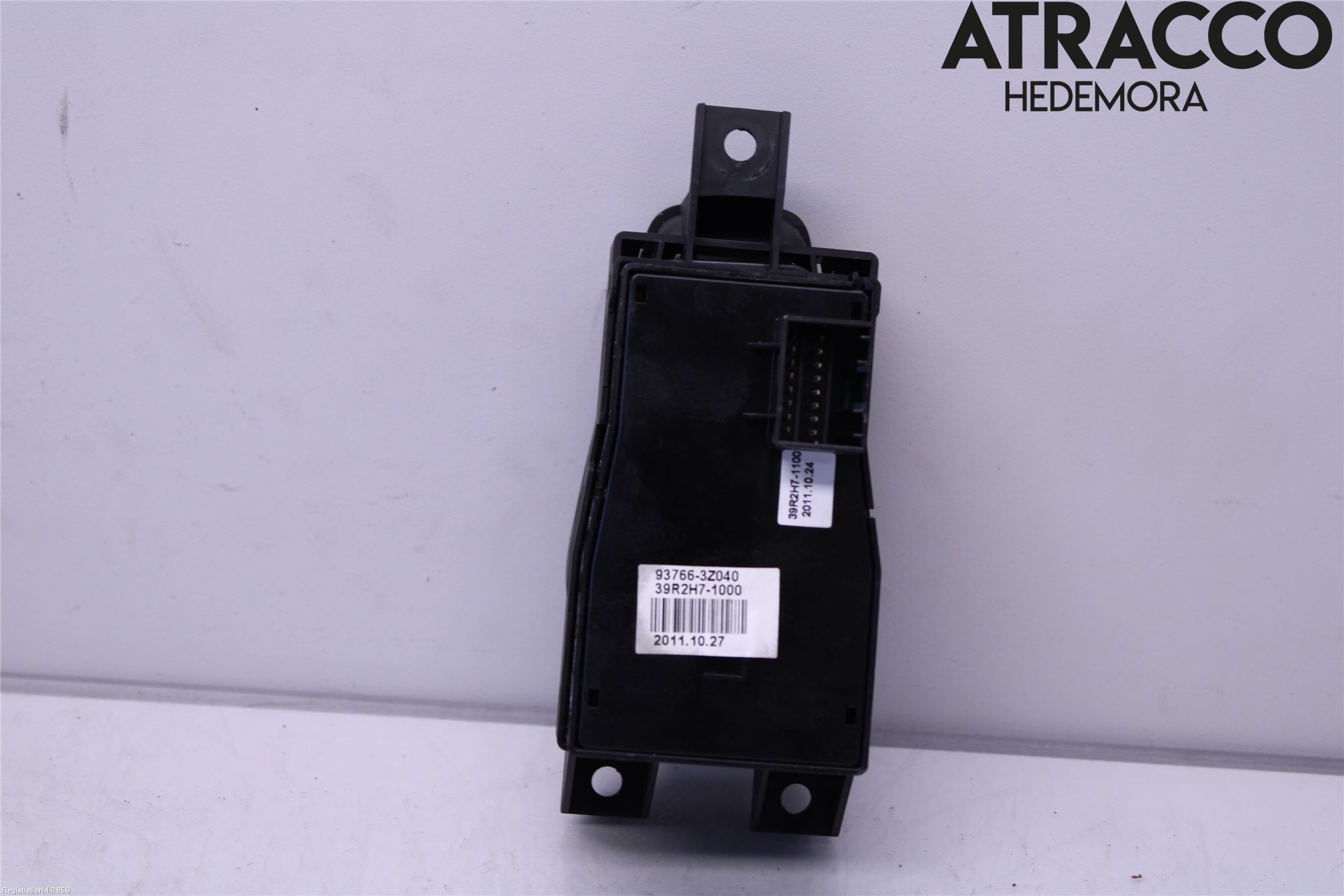 Hyundai i40 08-15 Bryter Parkeringsbrems
