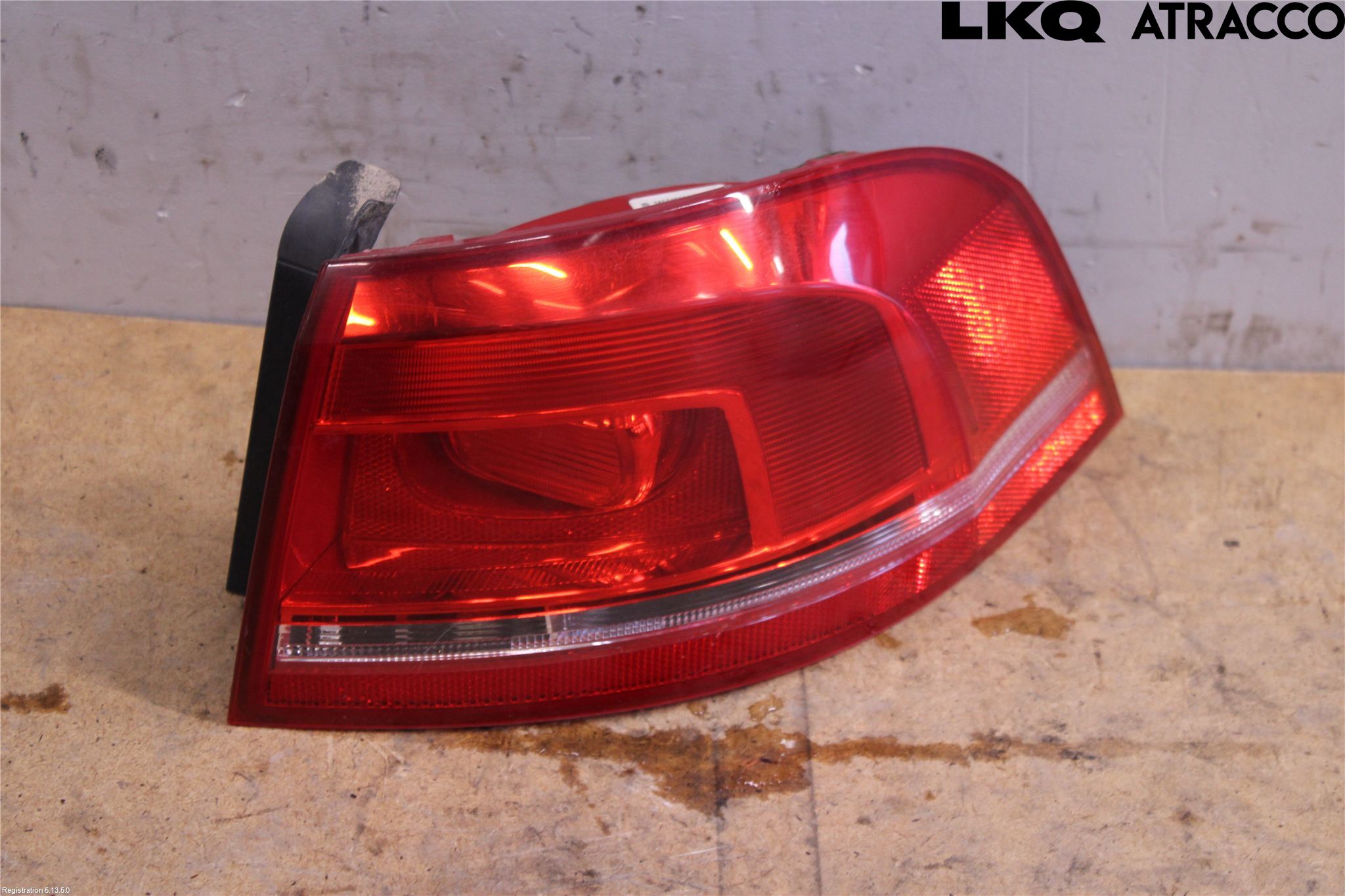 Volkswagen VW PASSAT 11-14 Baklykt Høyre