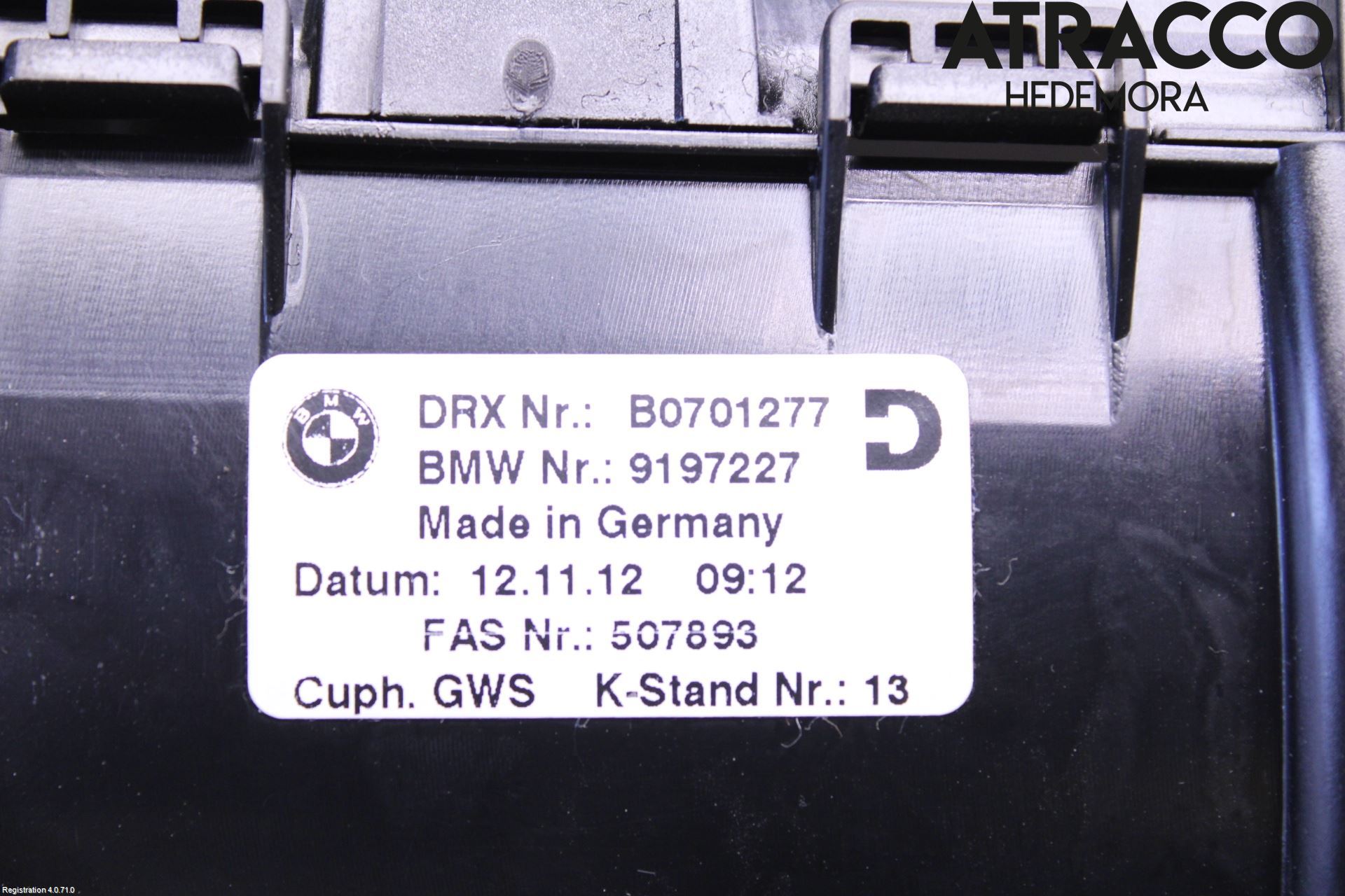 BMW 6 F12/F13 10-18 Innr Koppholder