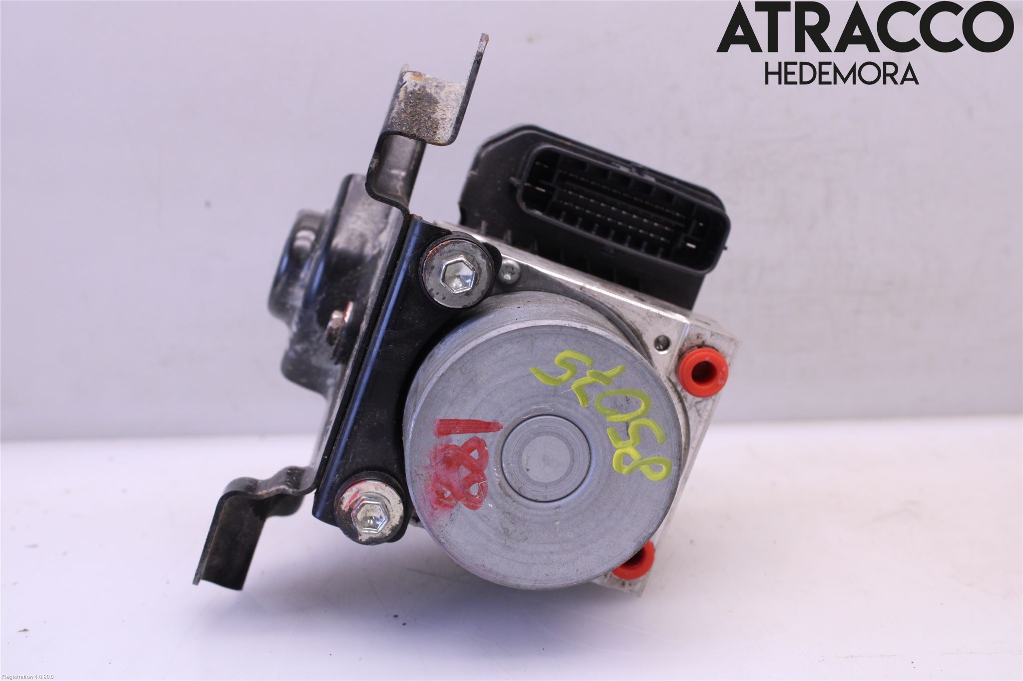 Toyota HILUX 16- Abs Hydraulikkaggregat