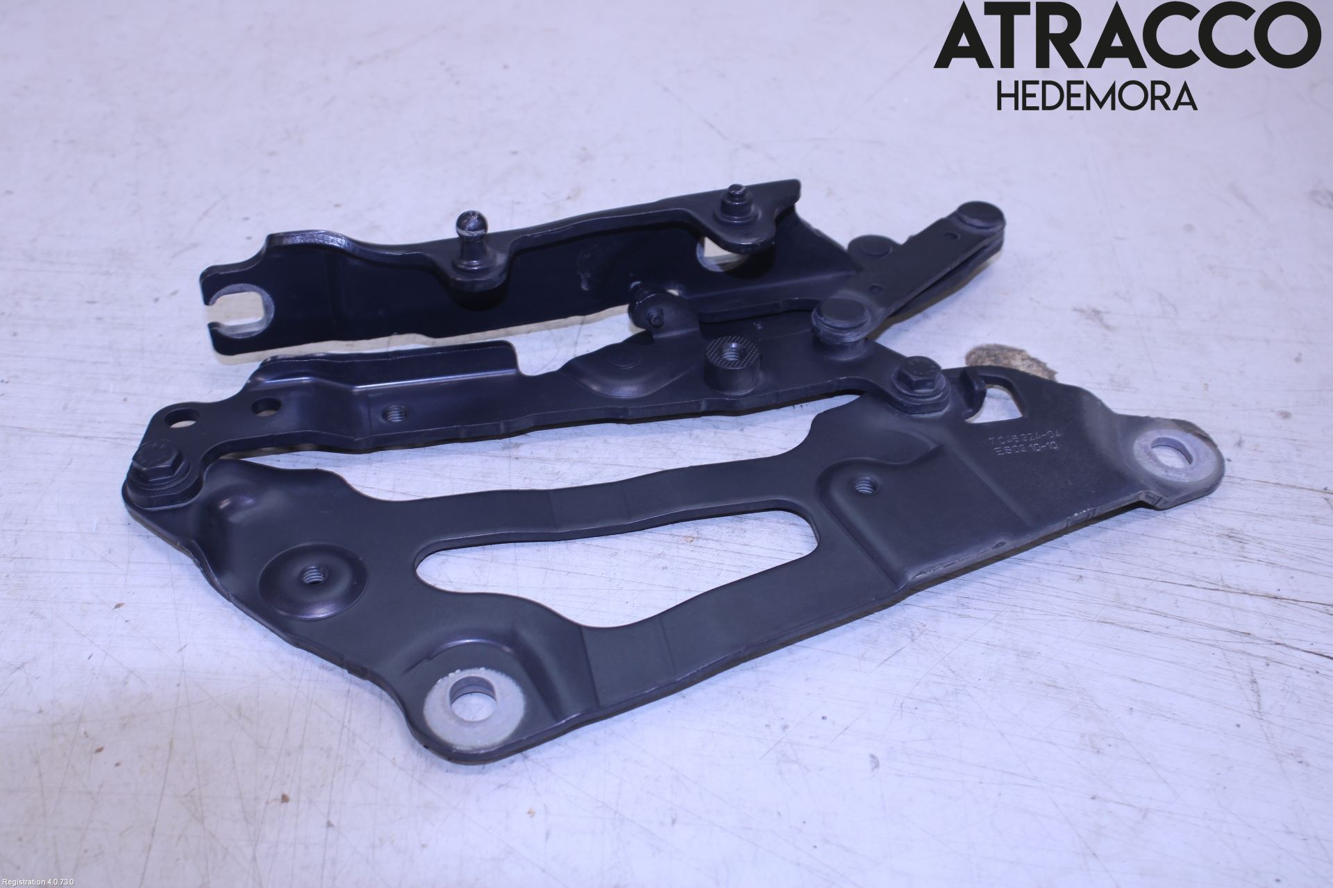 BMW 5 F10/F11/F18 09-17 Panser Hengsel - Hengsler