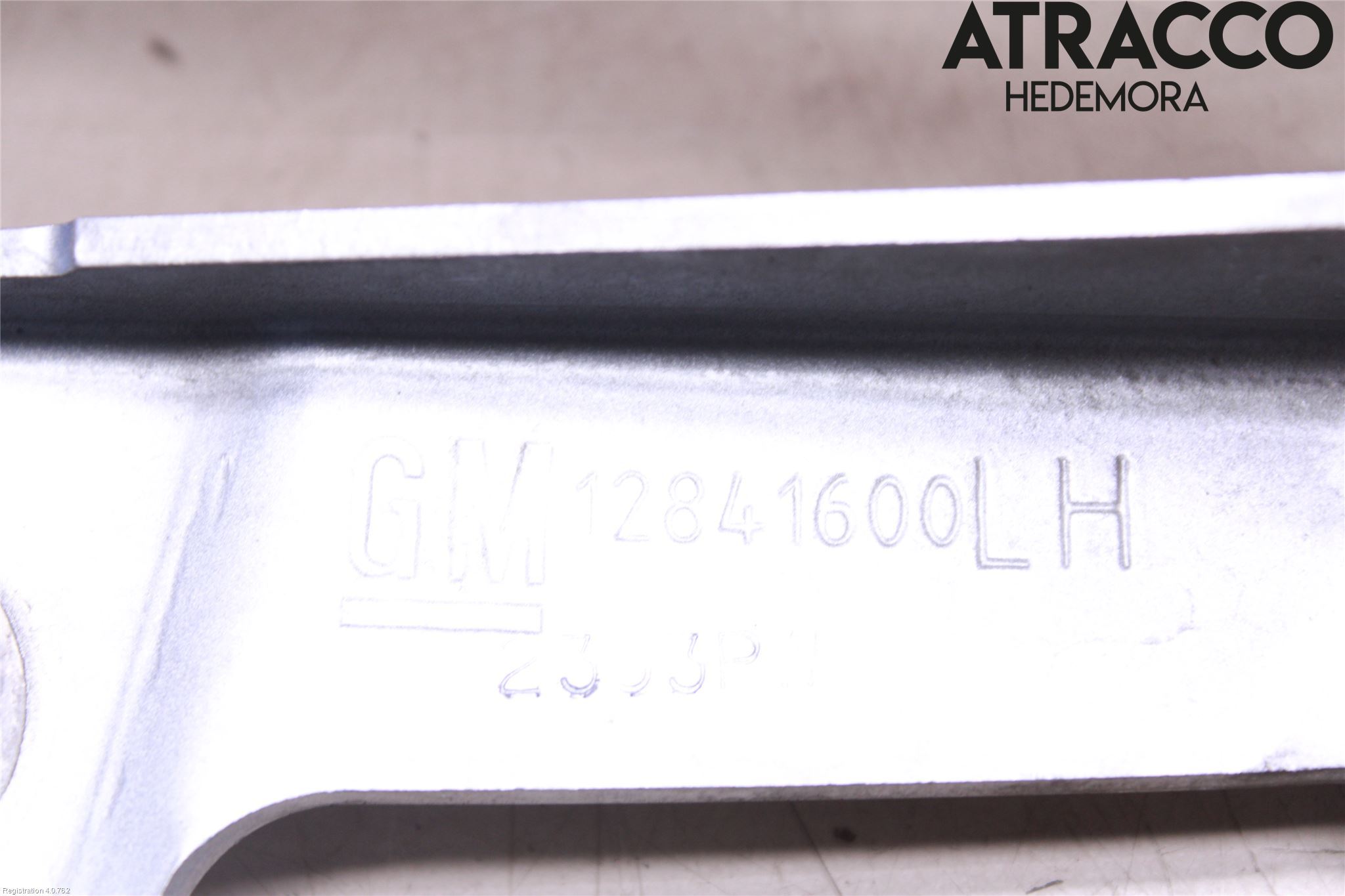 Opel INSIGNIA 09-16 Panser Hengsel - Hengsler