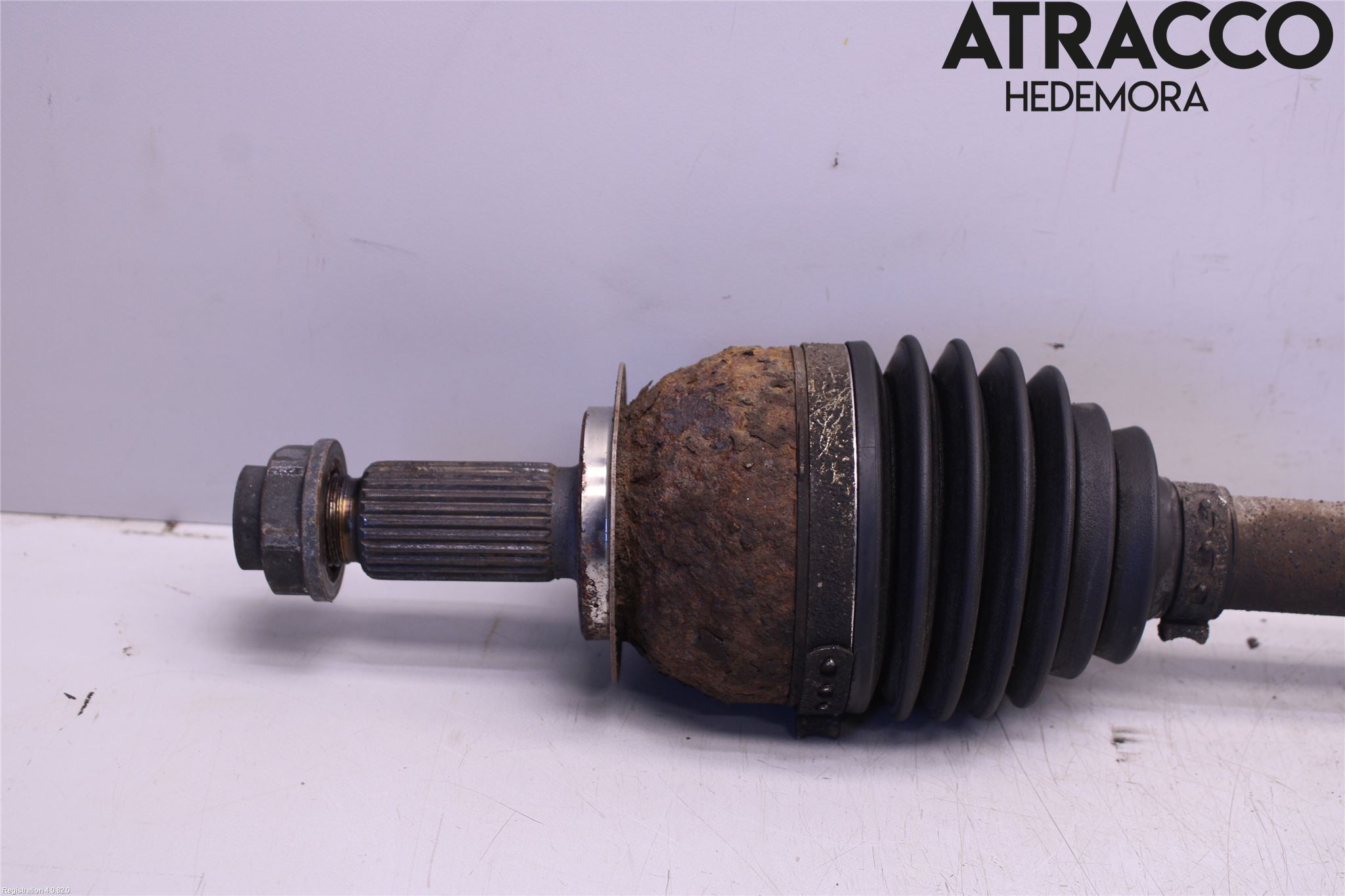 Subaru FORESTER SH  08-13 Drivaksel Foran Kompl Venstre