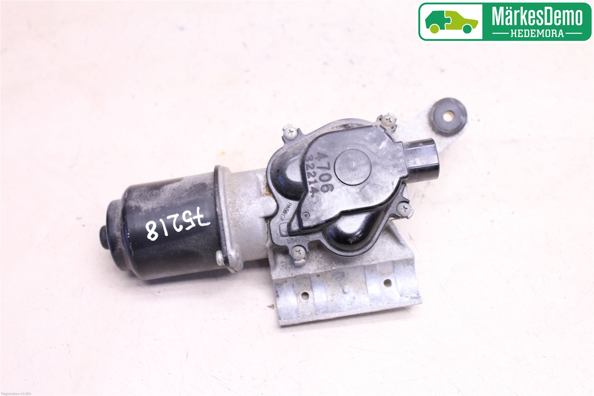 Subaru LEGACY    04-06 Viskermotor Frontrute