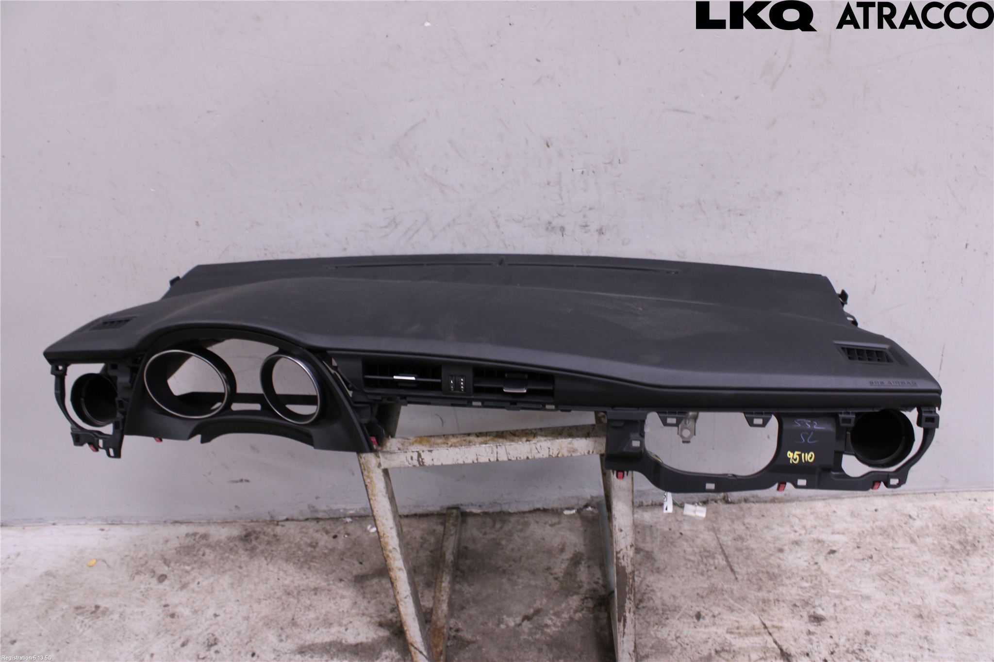 Toyota AURIS 13-19 Dashbord