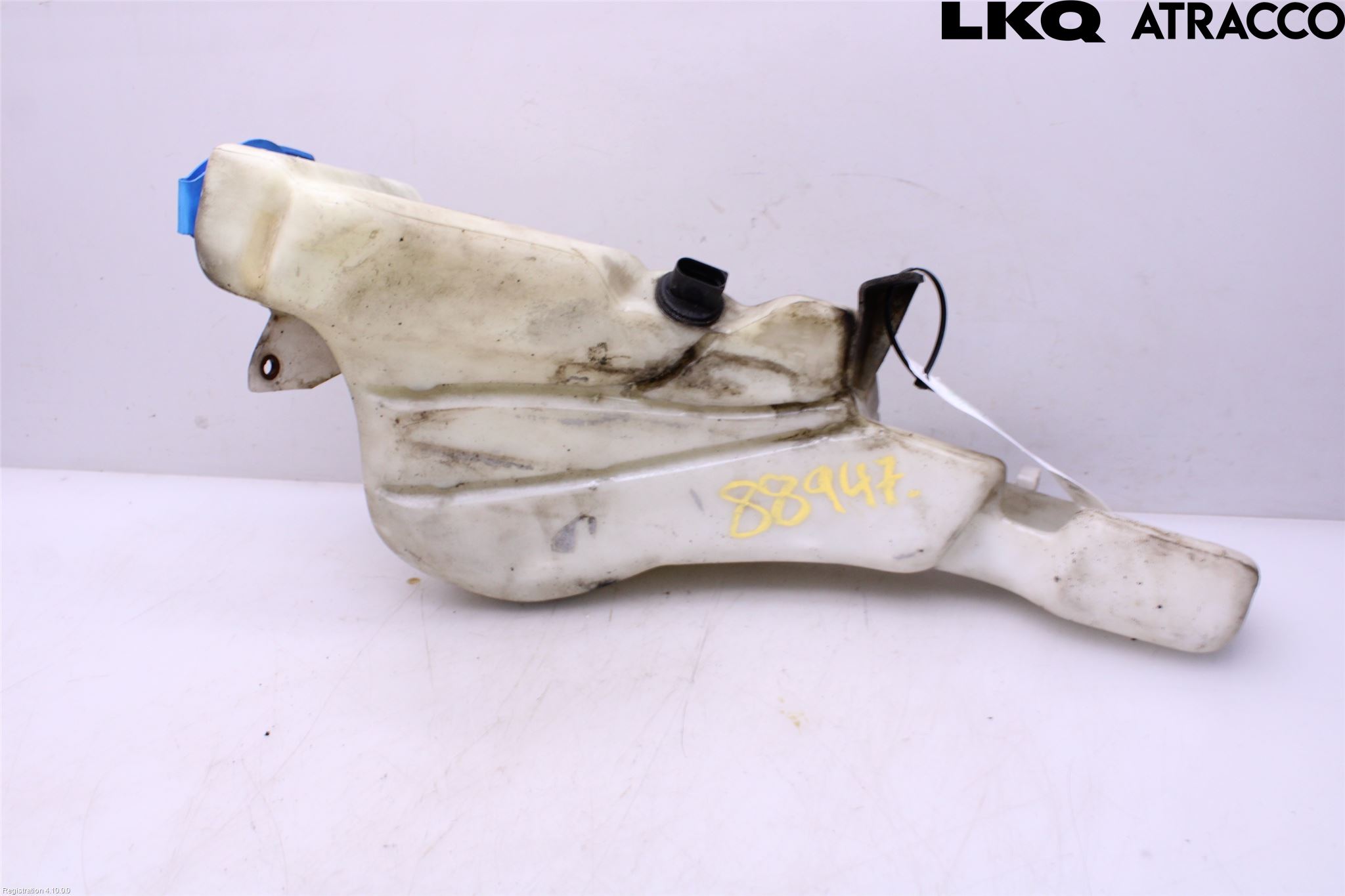 Audi A4/S4 94-99 Spylerbeholder Frontrute-Lykte