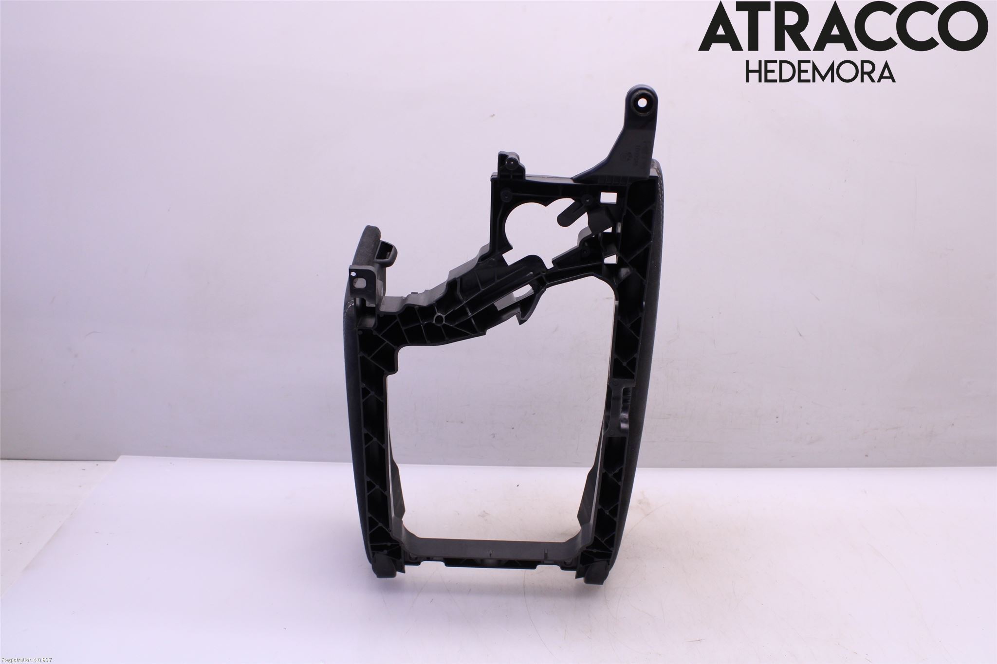 BMW 5 F10/F11/F18 09-17 Innr Armlene