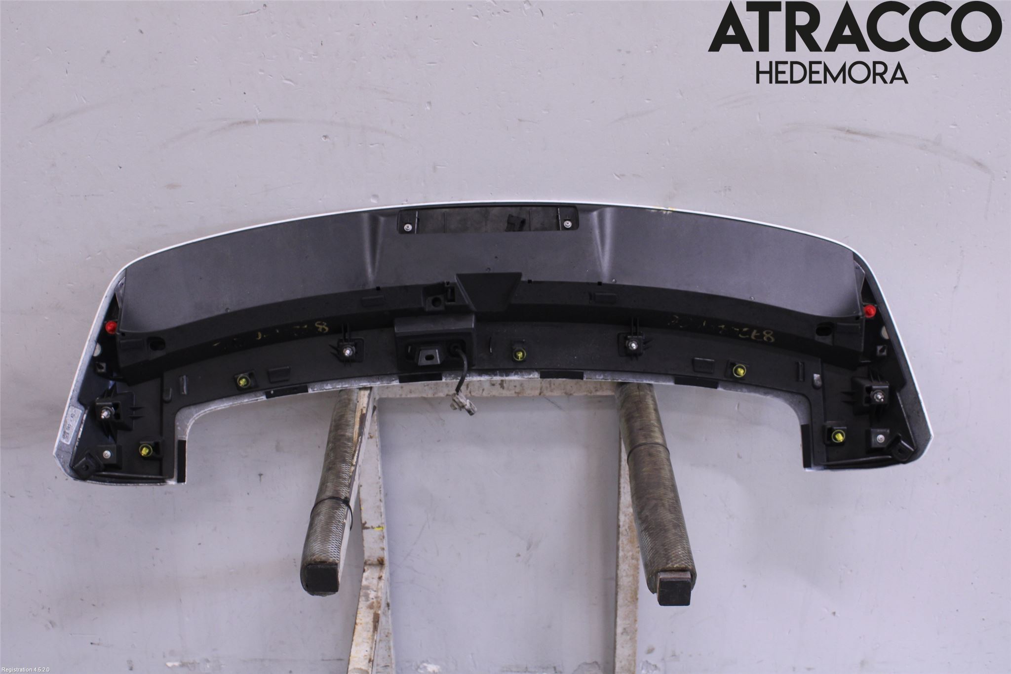 Toyota YARIS CROSS XP21 21- Spoiler Bakluke