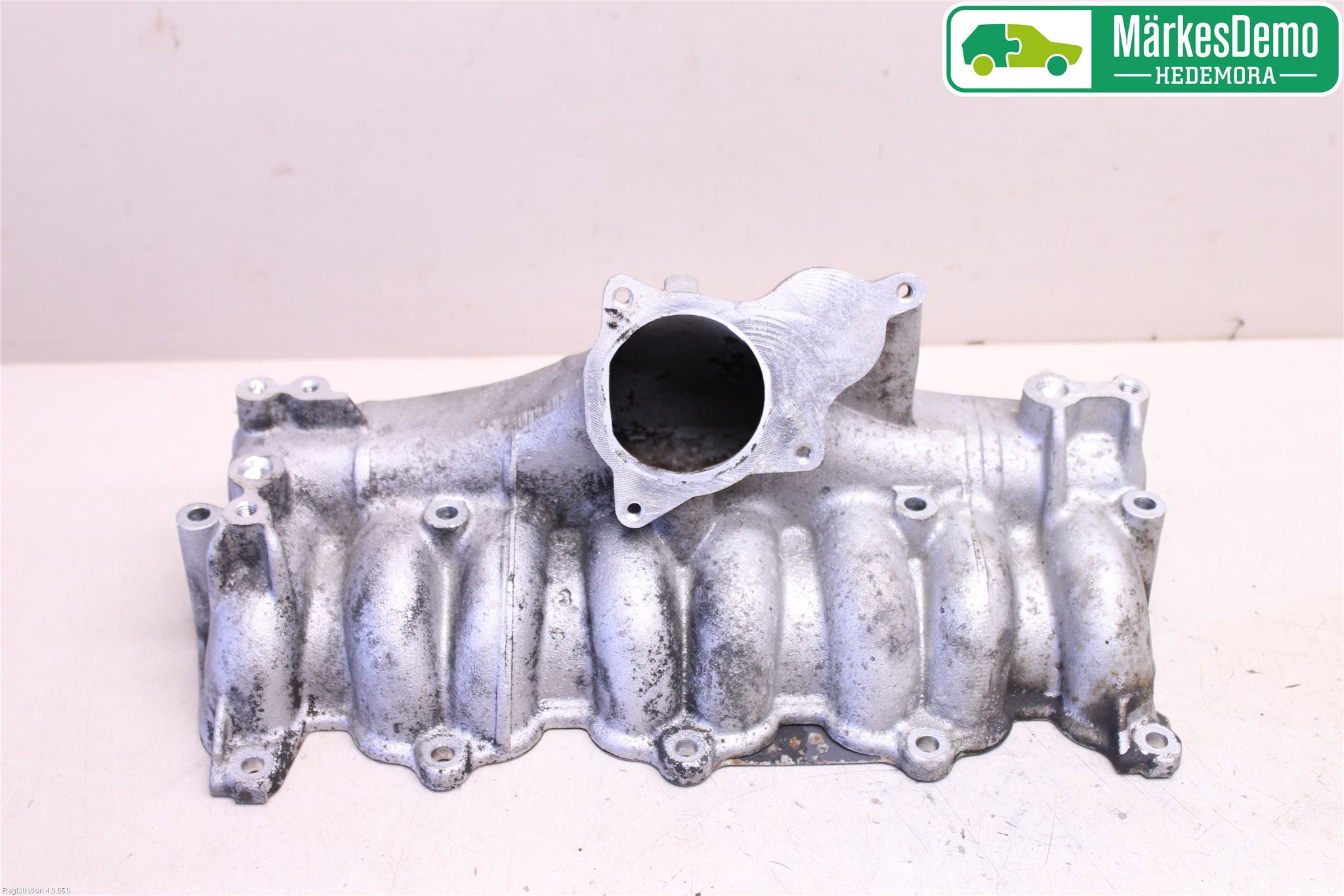 Volkswagen VW TOURAN 10-15 Innsugningsmanifold