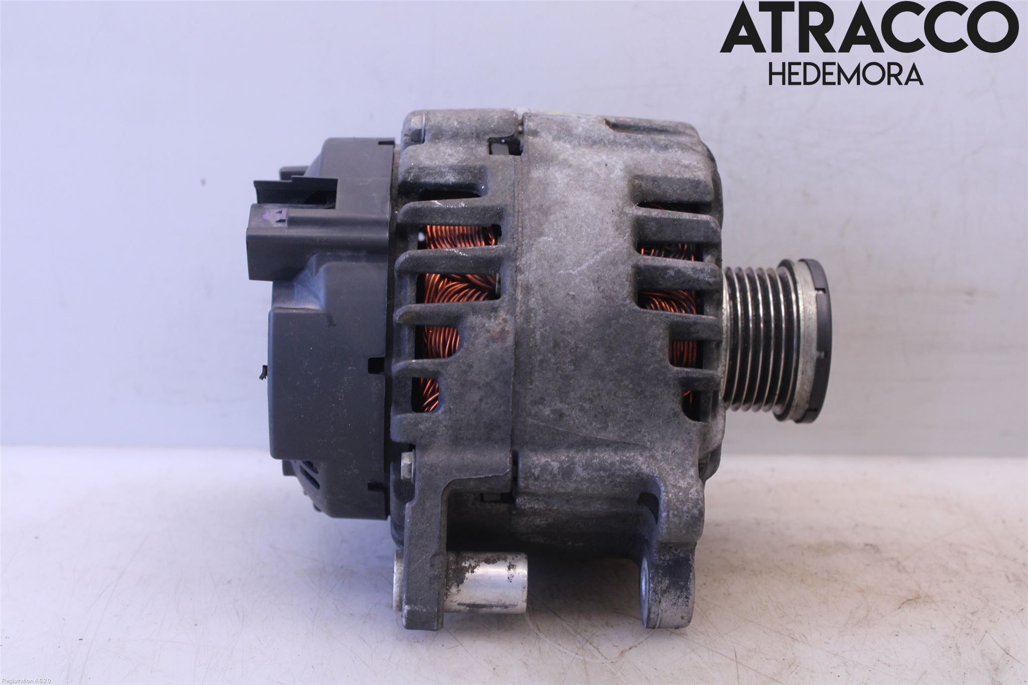Volkswagen VW TOURAN 10-15 Dynamo