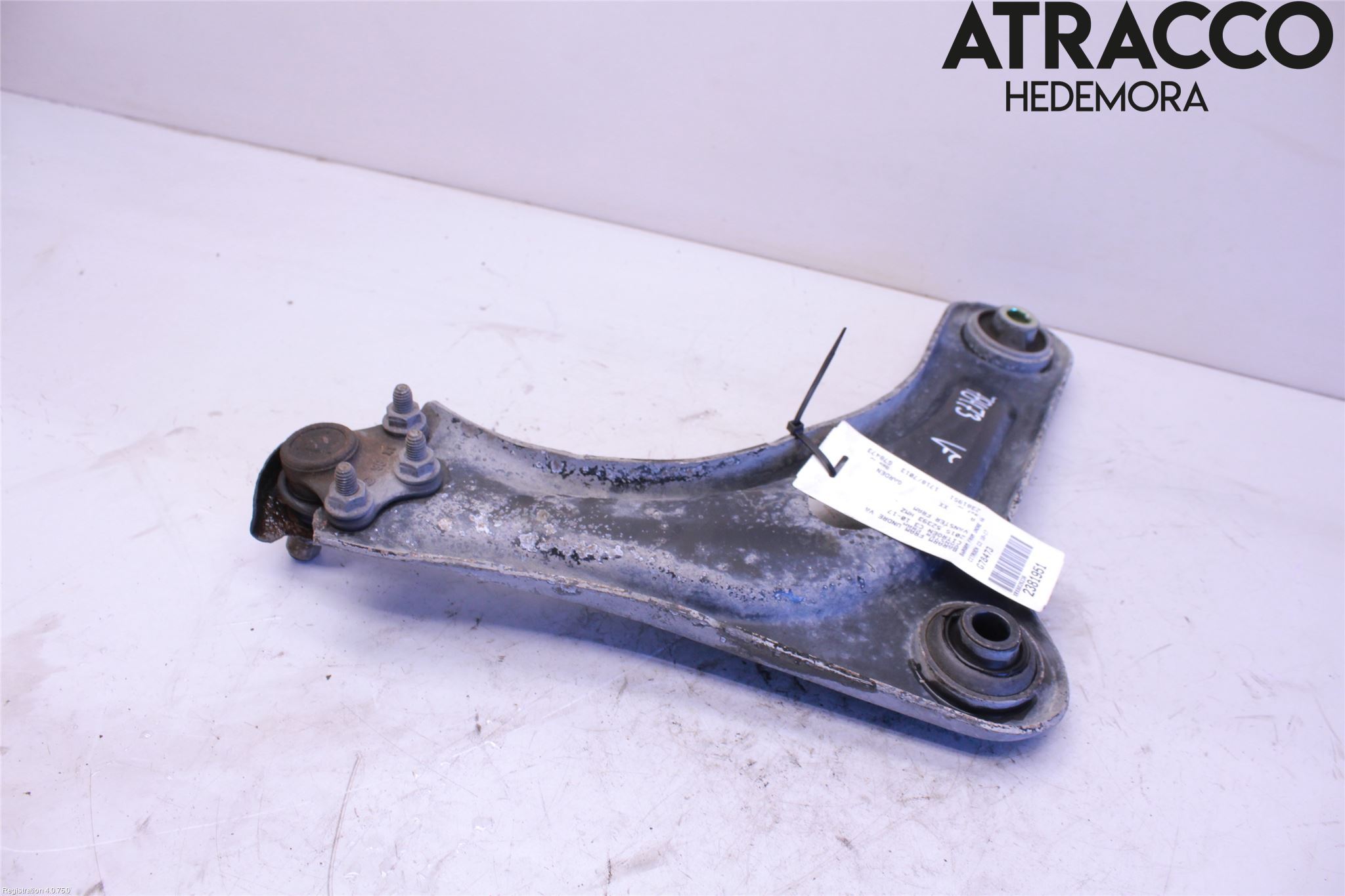Citroen C3 10-17 Bærearm Foran Venstre Nedre