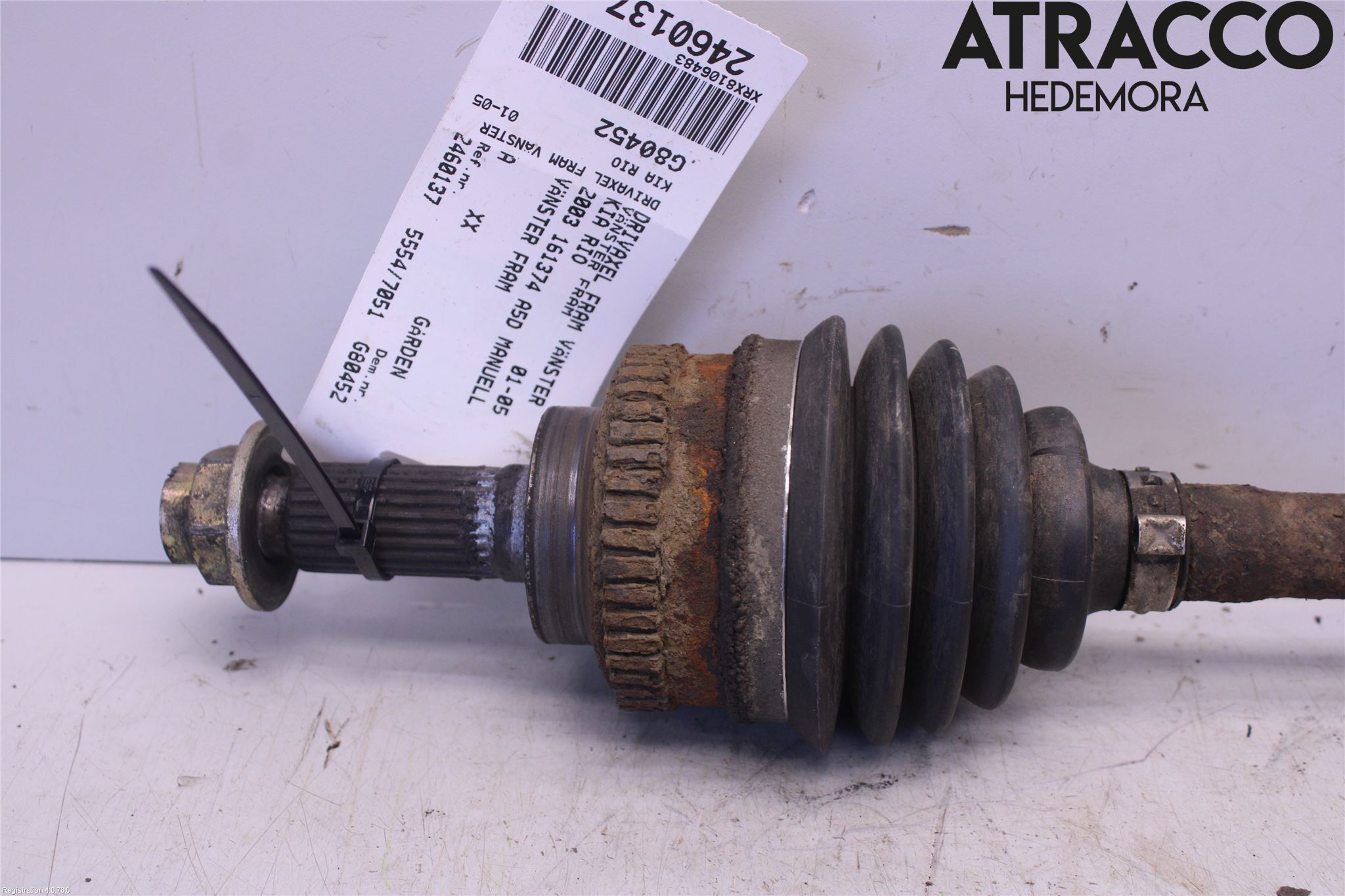 Kia RIO           01-05 Drivaksel Foran Kompl Venstre