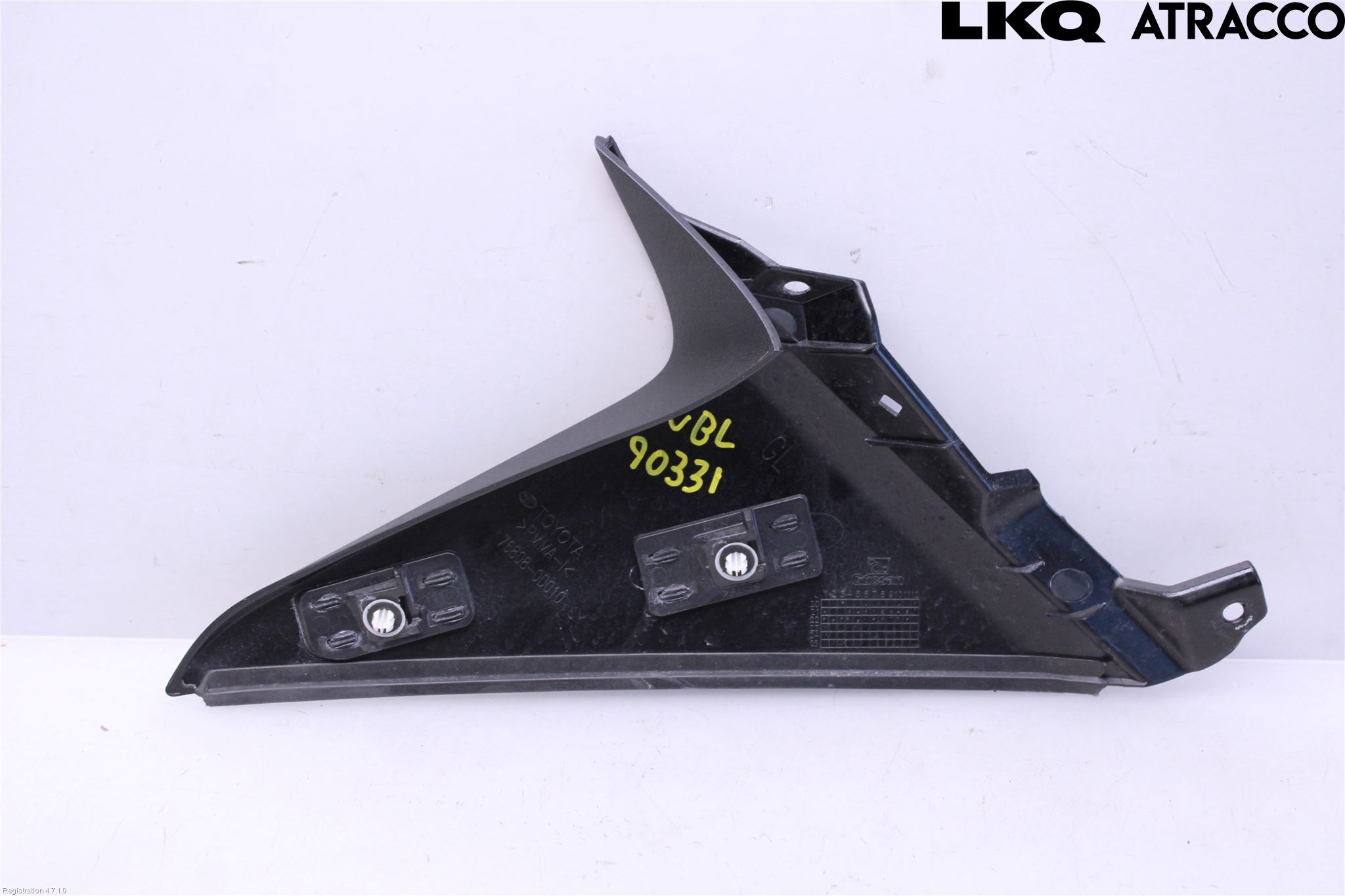 Toyota YARIS CROSS XP21 21- Spoiler Bakluke