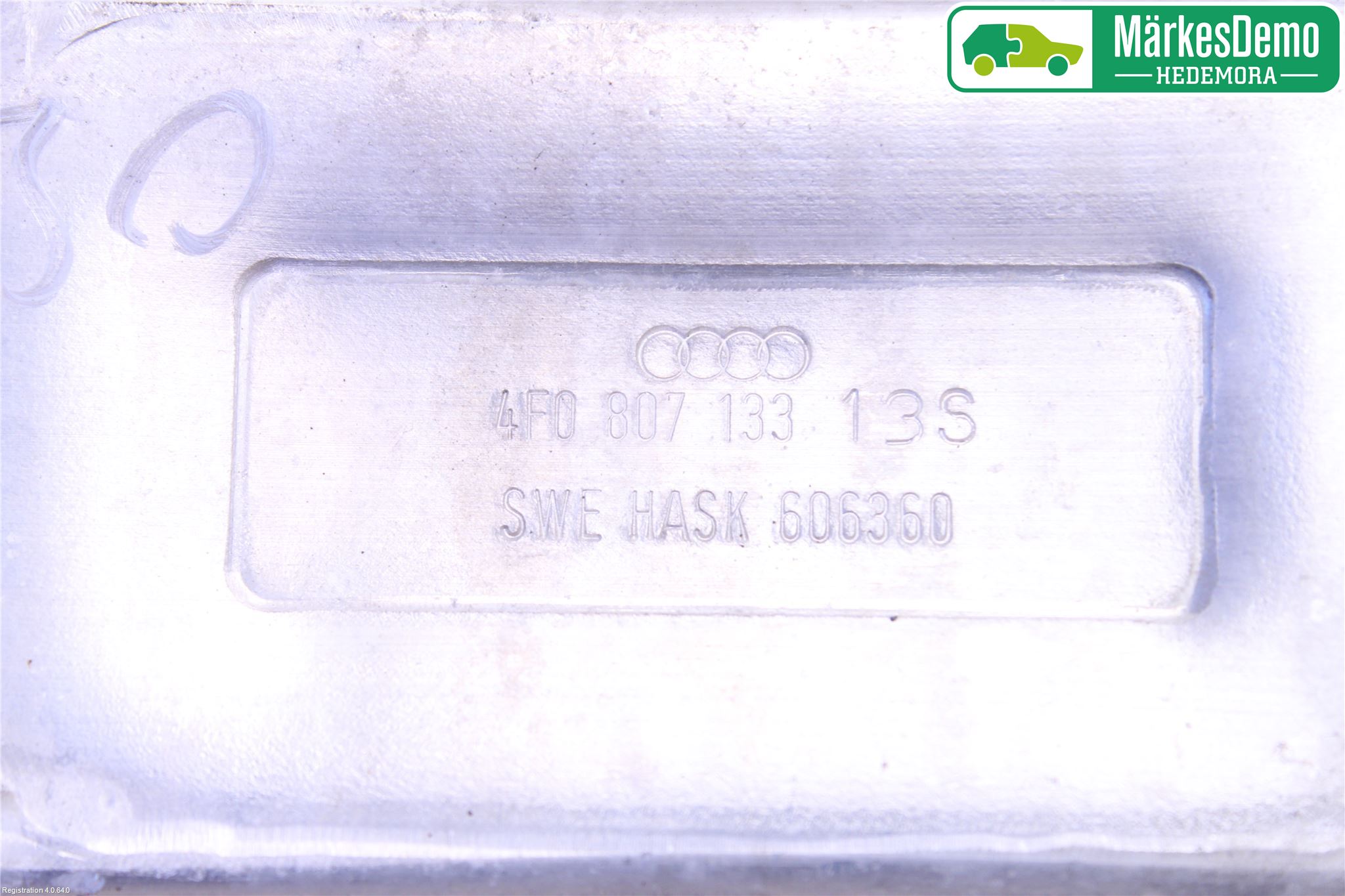 Audi A6/S6     05-11 Støtfanger Foran Feste