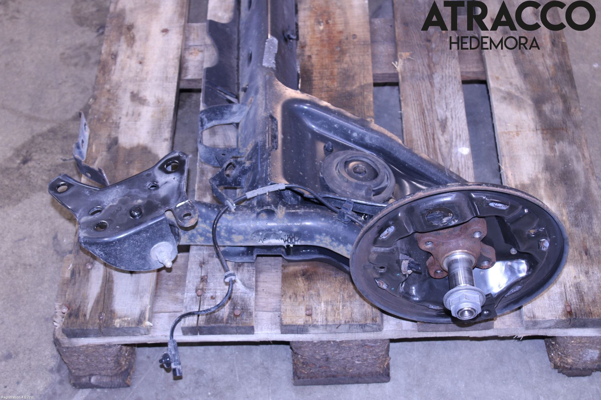Renault CLIO IV 12-16 Bakaksel Feste Travers-Ramme