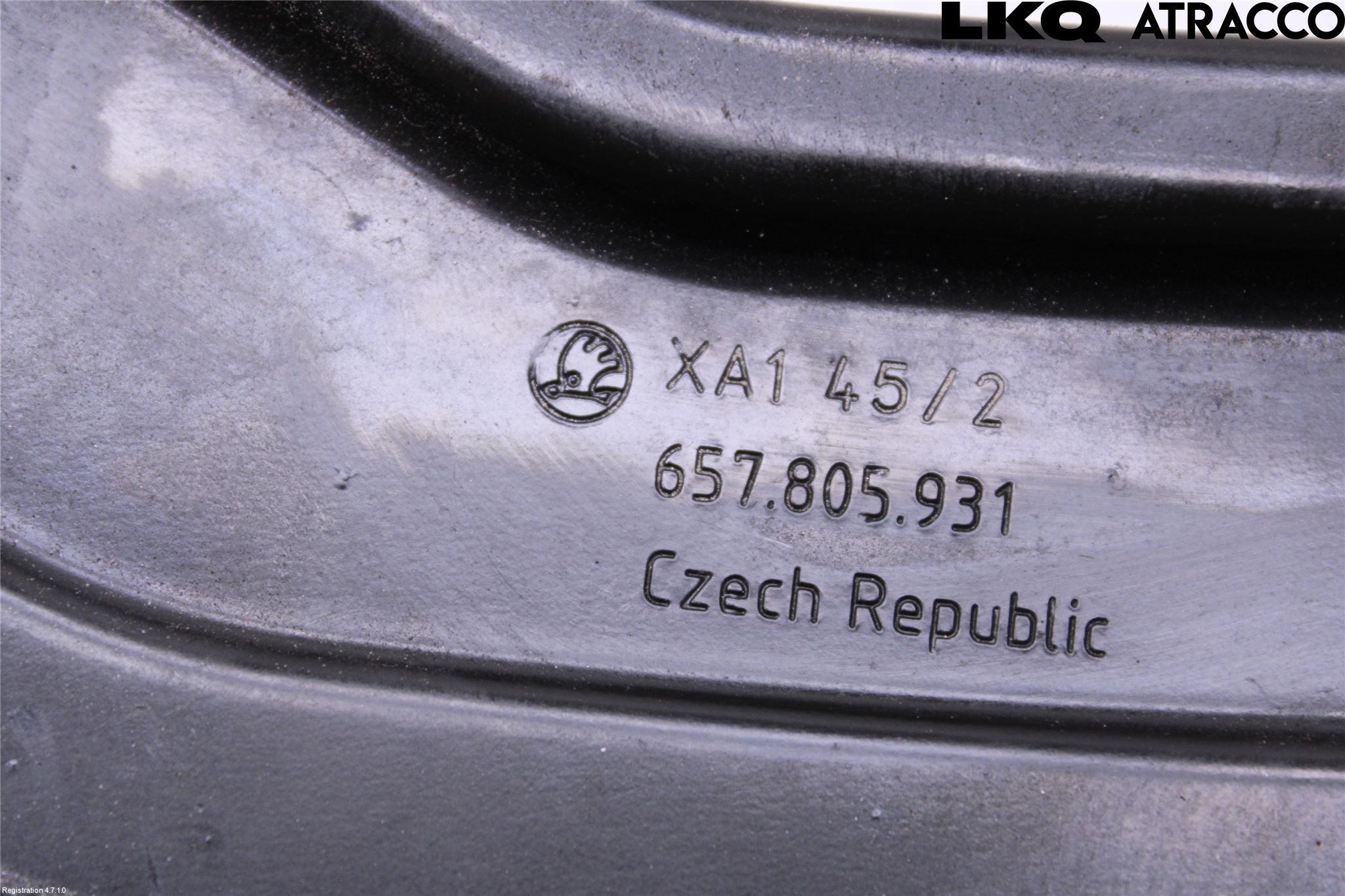 Skoda SCALA 19- Frontlykt Holder-Feste