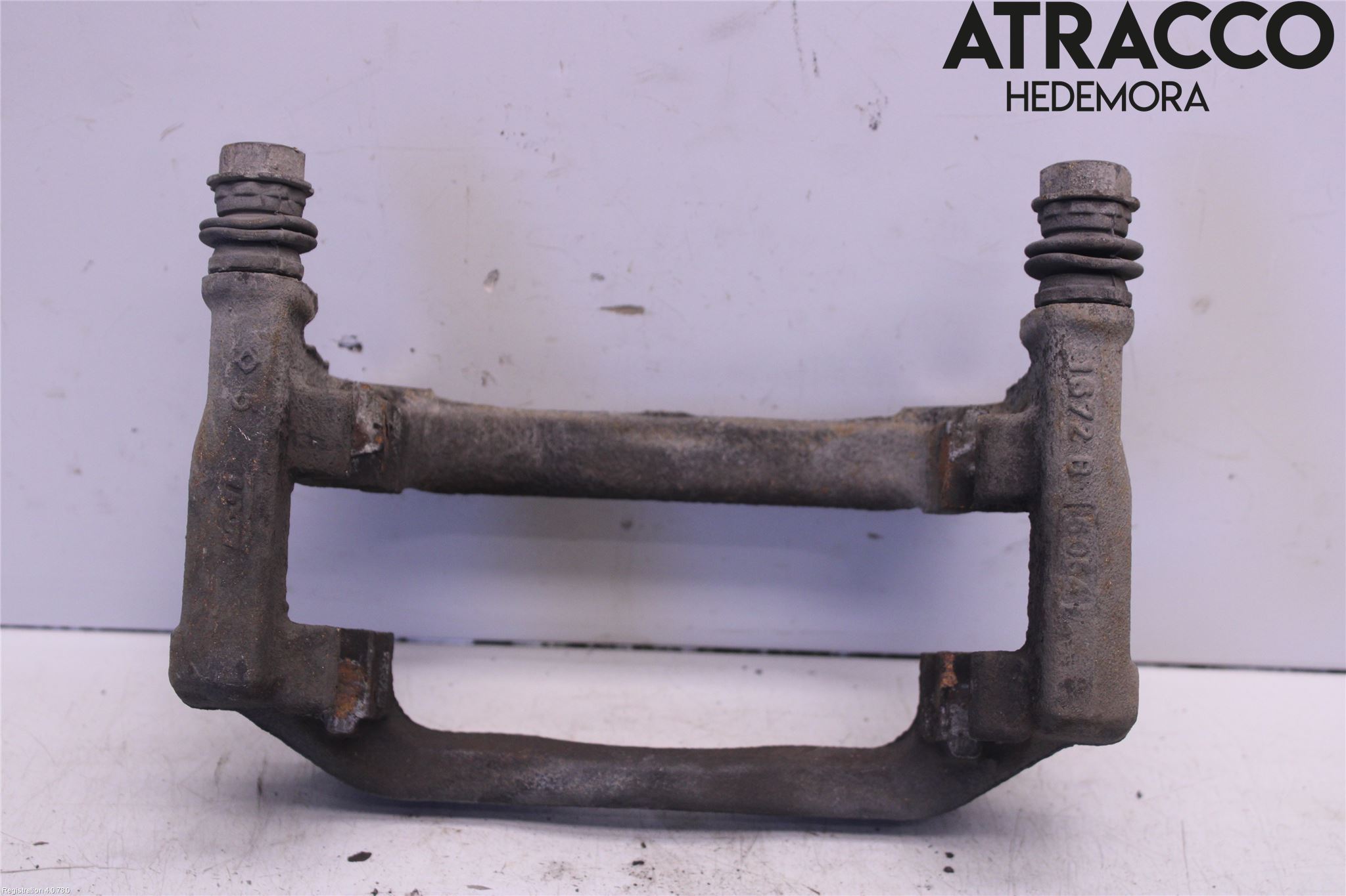 Mercedes-Benz MB GLA-KLASS (X156) 13-20 Bremsecaliper Feste Holder