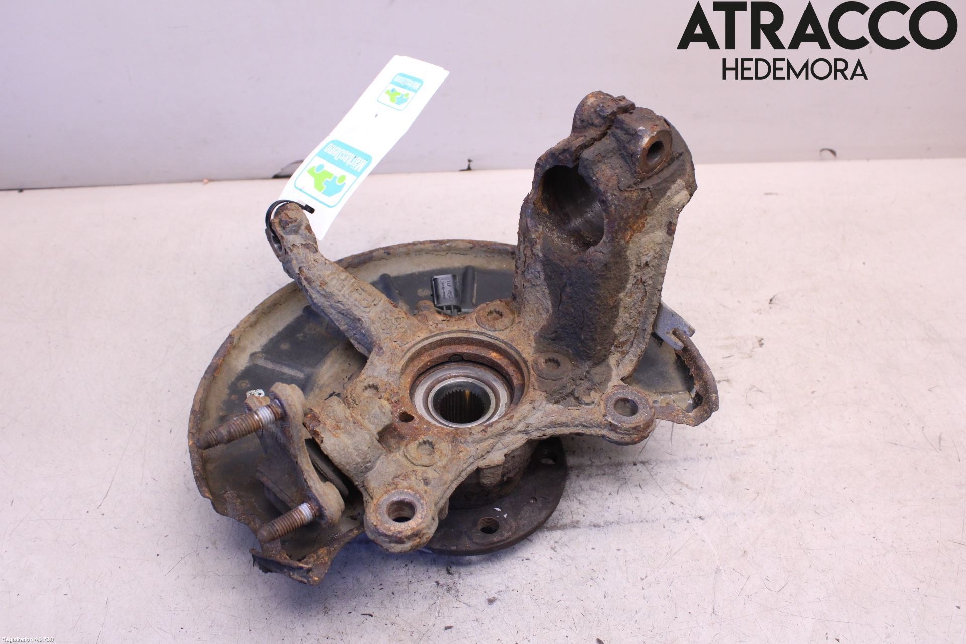 Volkswagen VW GOLF V 04-09 Spindel Vf