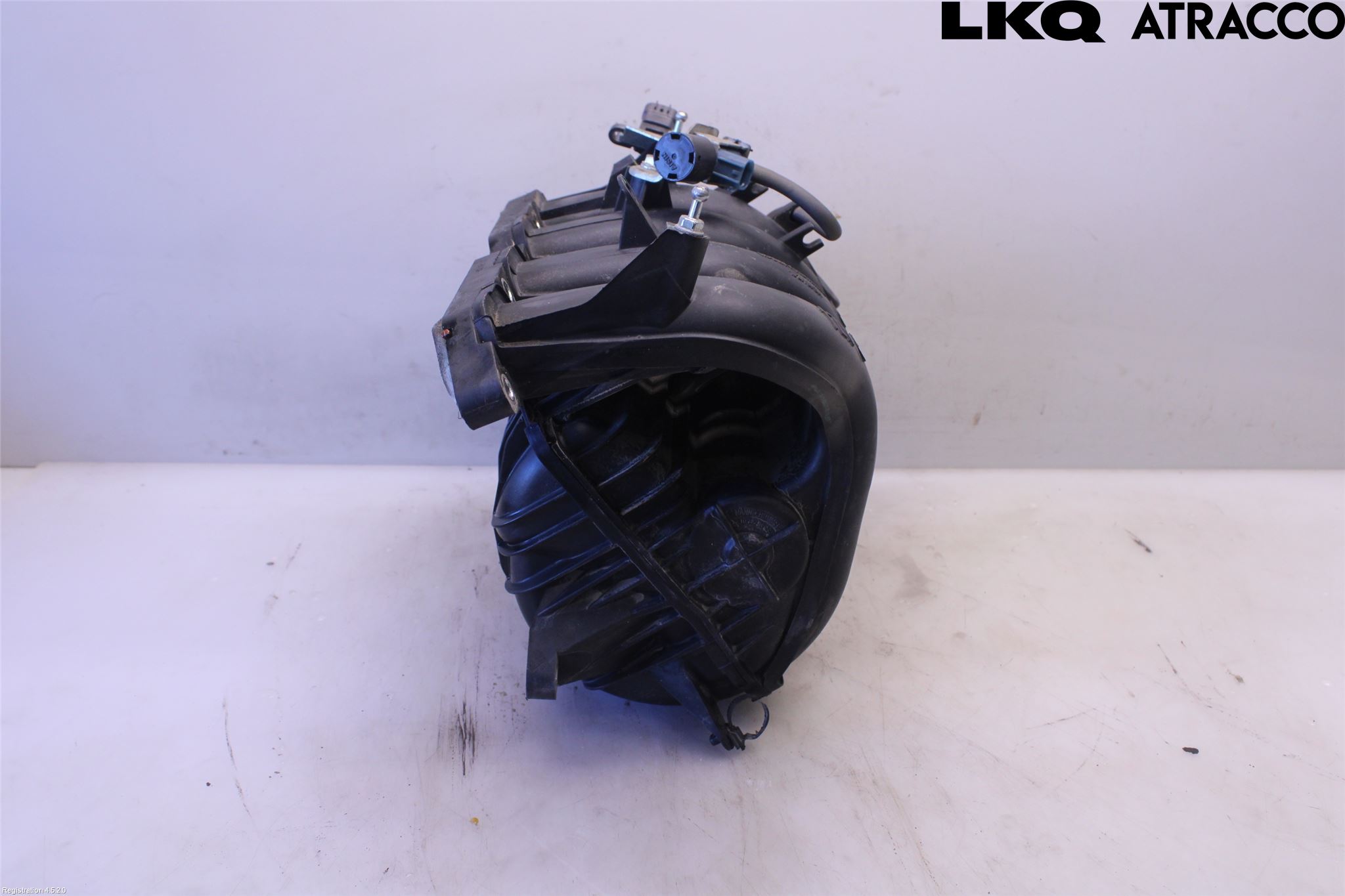 Toyota AURIS 13-19 Innsugningsmanifold