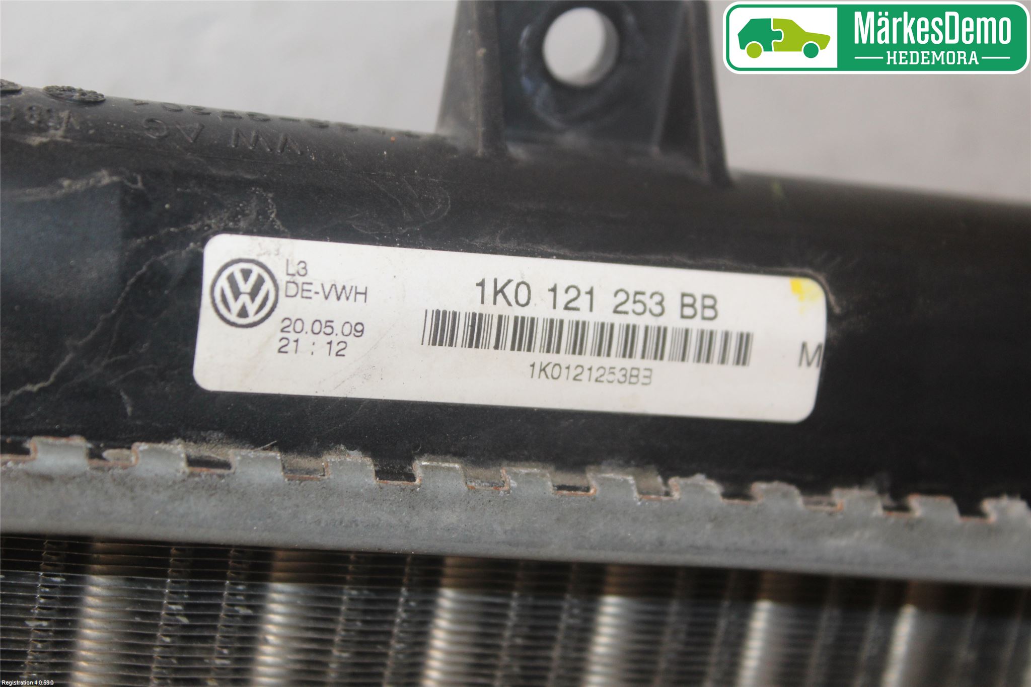 Volkswagen VW GOLF VI 09-13 Radiator Automat
