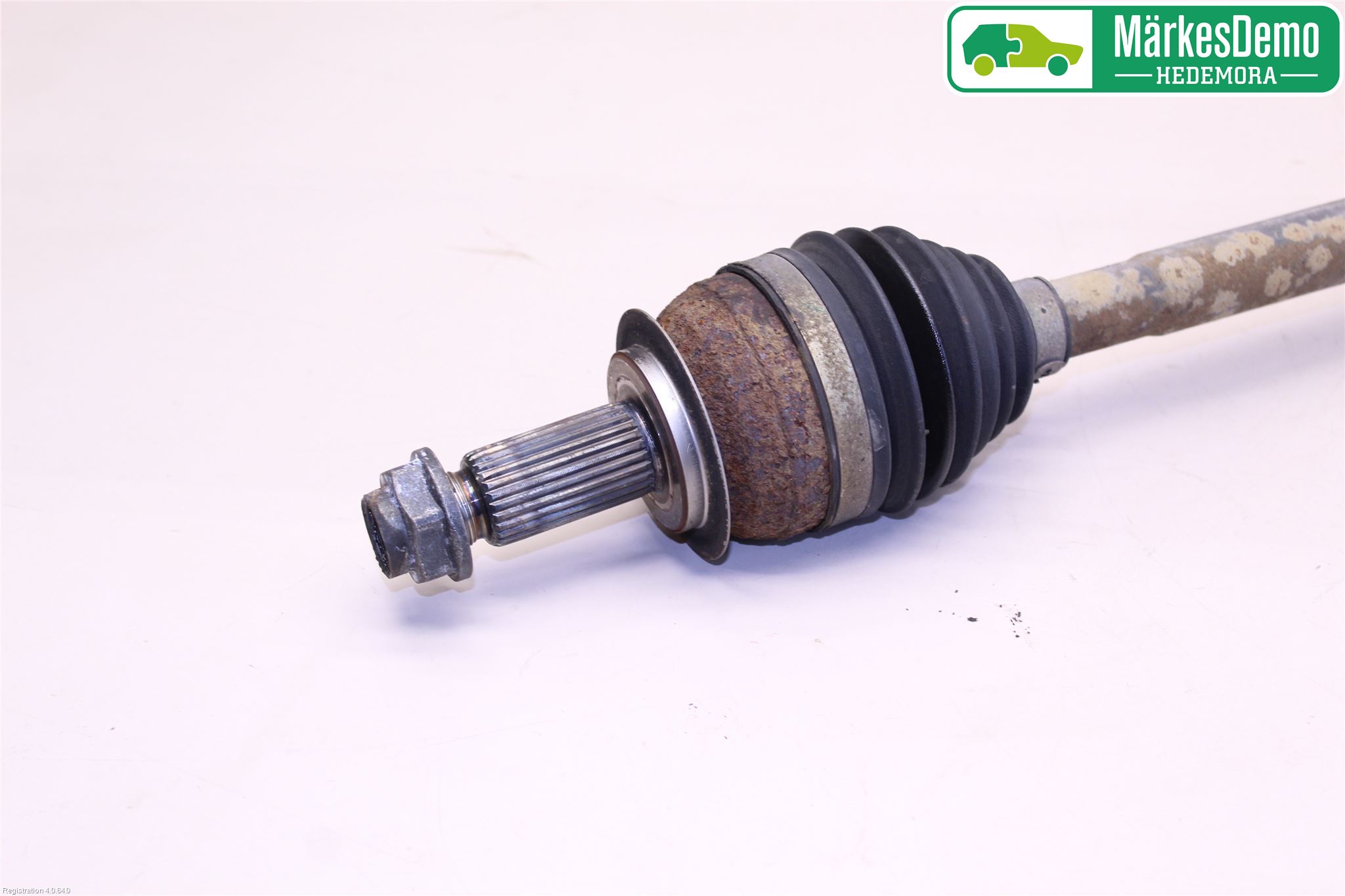 Subaru LEGACY    07-09 Drivaksel Foran Kompl Høyre