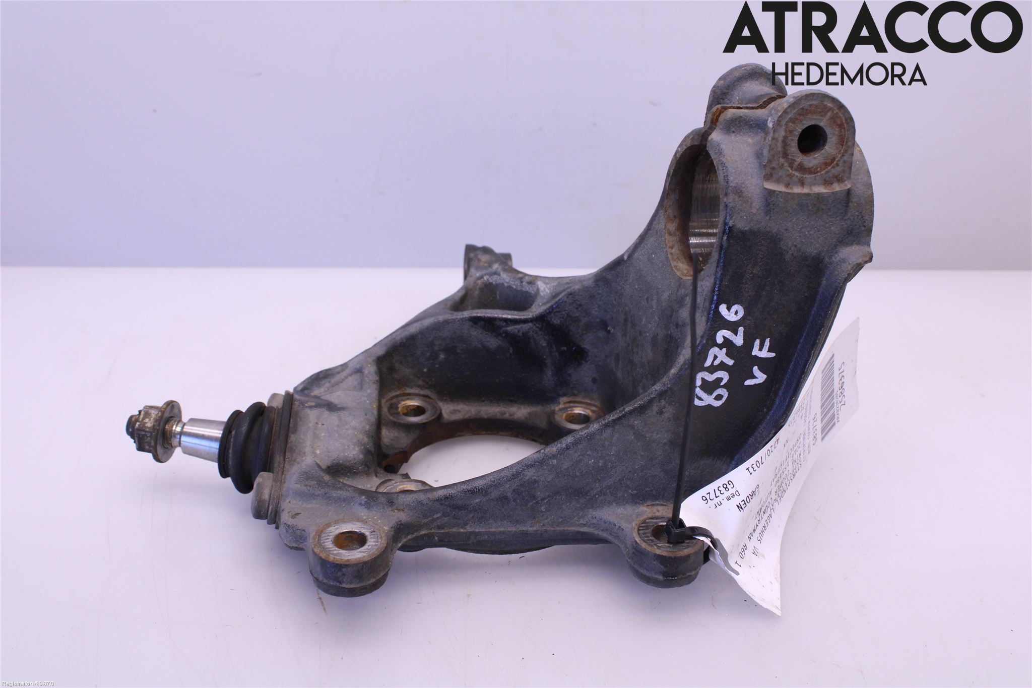 Mini COUNTRYMAN R60 11-16 Spindel Vf