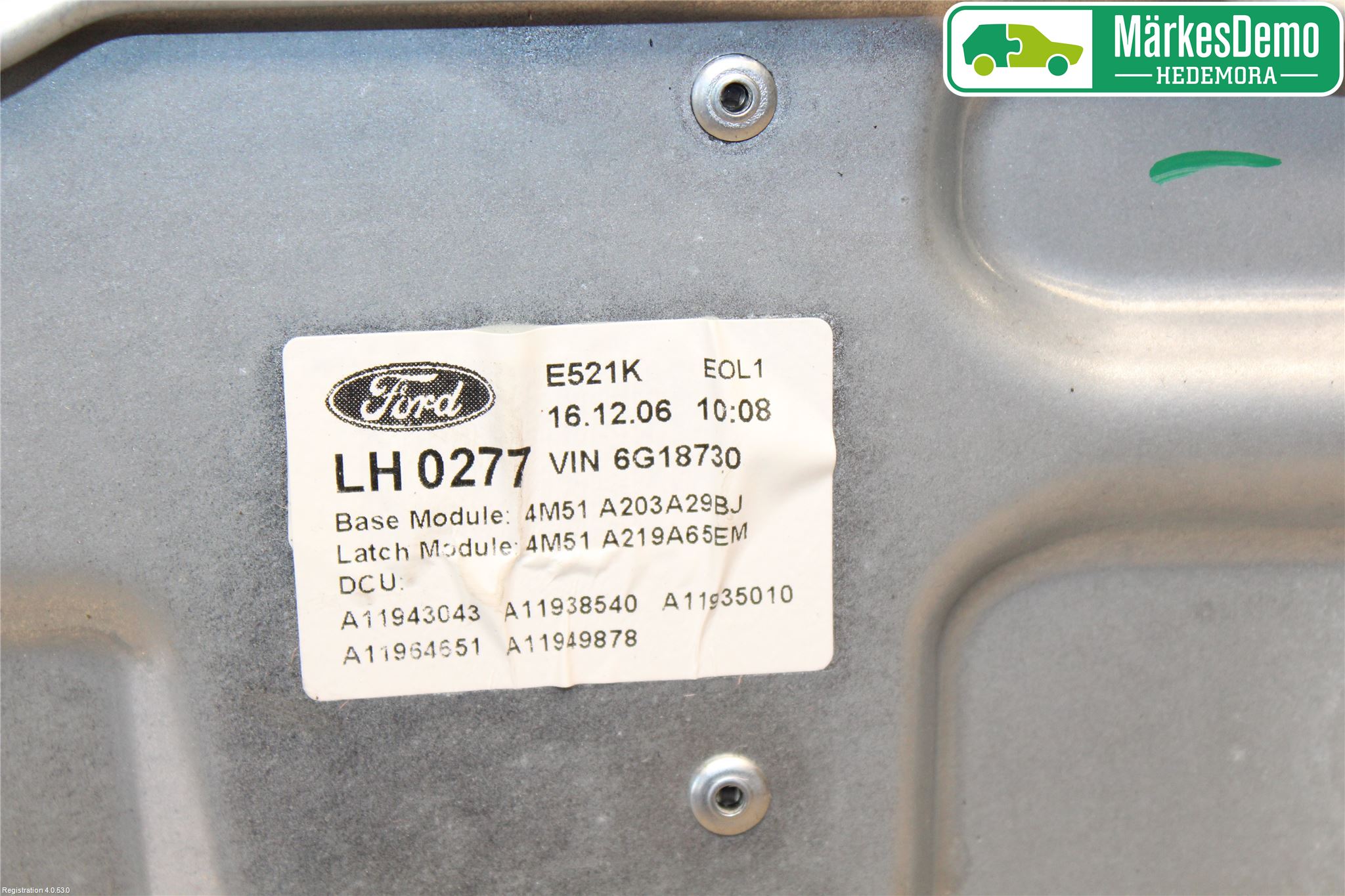 Ford FOCUS     04-07 Vindusheis El Komp