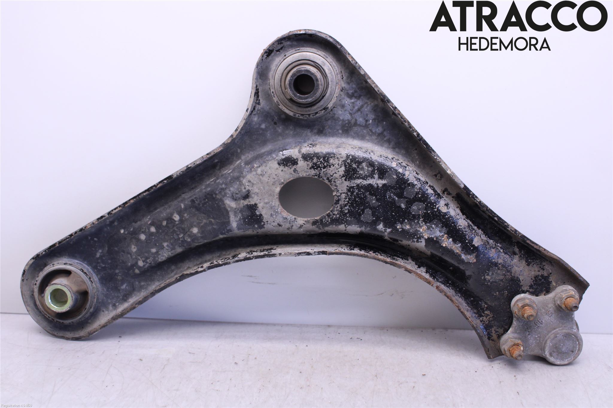 Citroen C3 10-17 Bærearm Foran Venstre Nedre