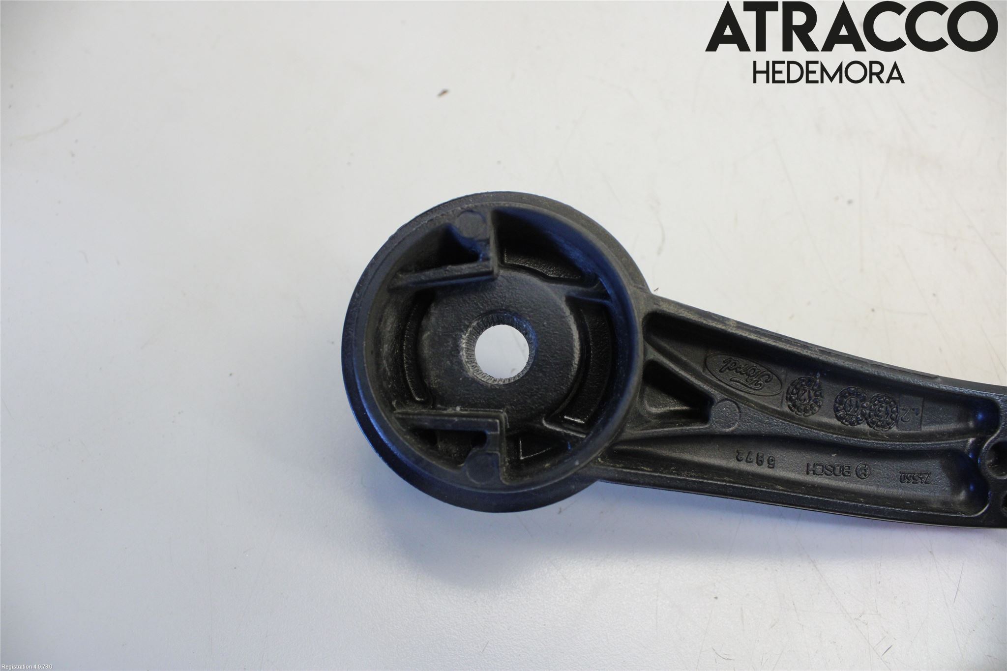Ford FOCUS 11-14 Viskerarm-Armer Frontrute