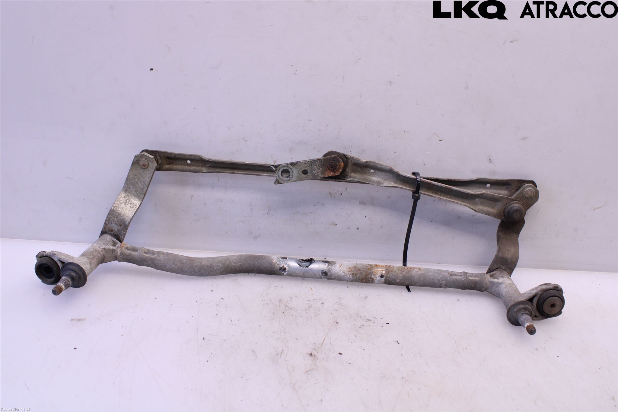 Volkswagen VW CADDY      04-10 Viskeroverføring Frontrute