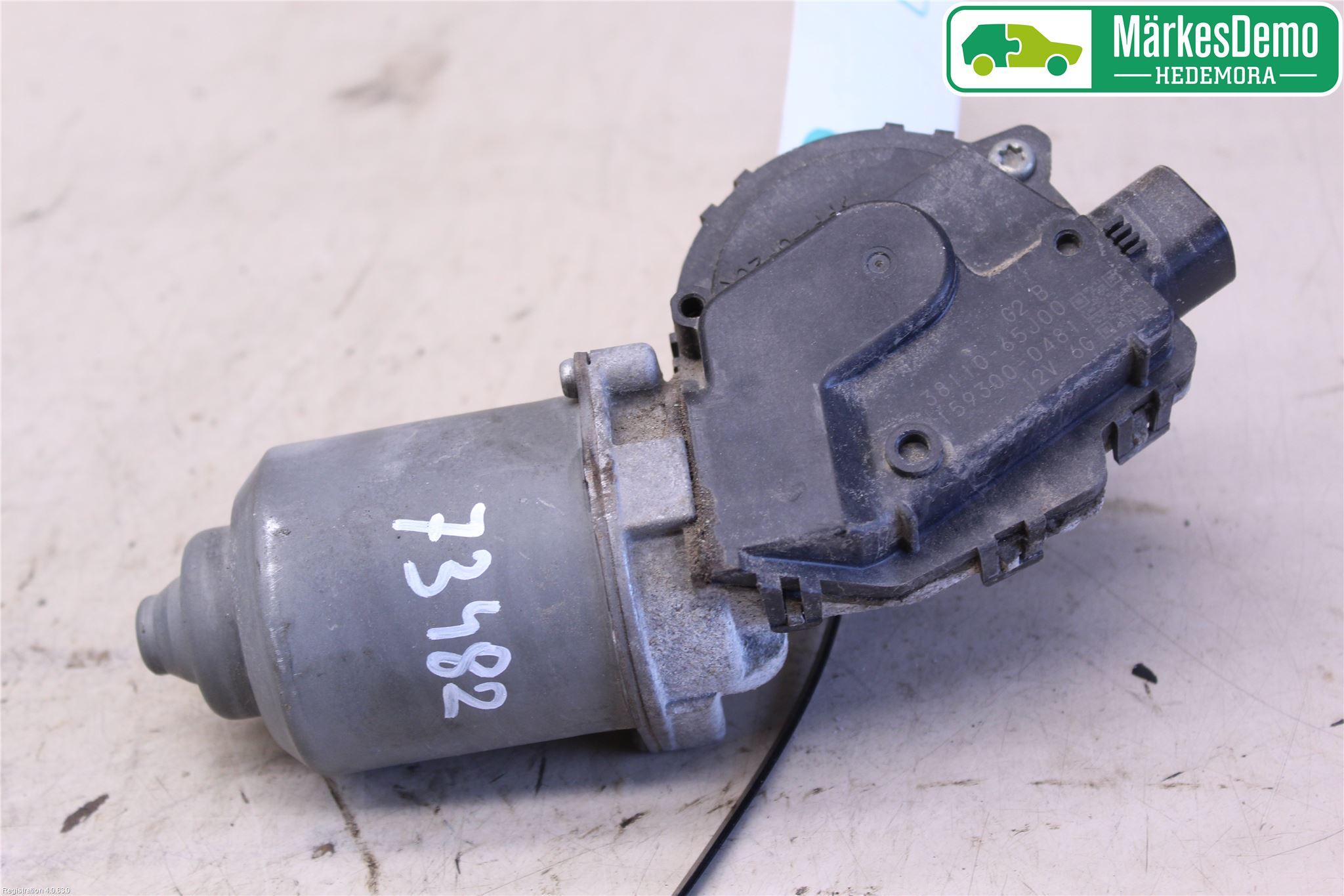 Suzuki GRAND VITARA II 06-14 Viskermotor Frontrute