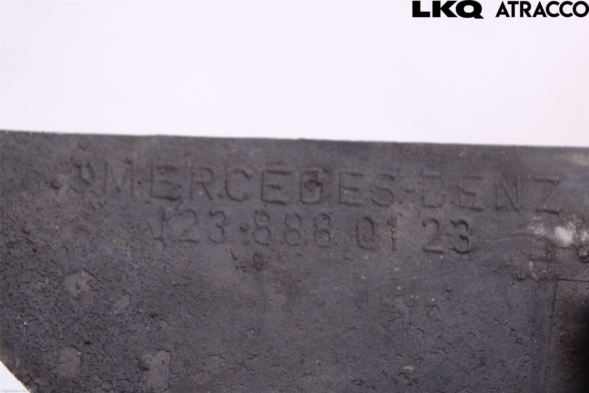 Mercedes-Benz MB 200-300  (W123) 76-86 Grilldel Venstre