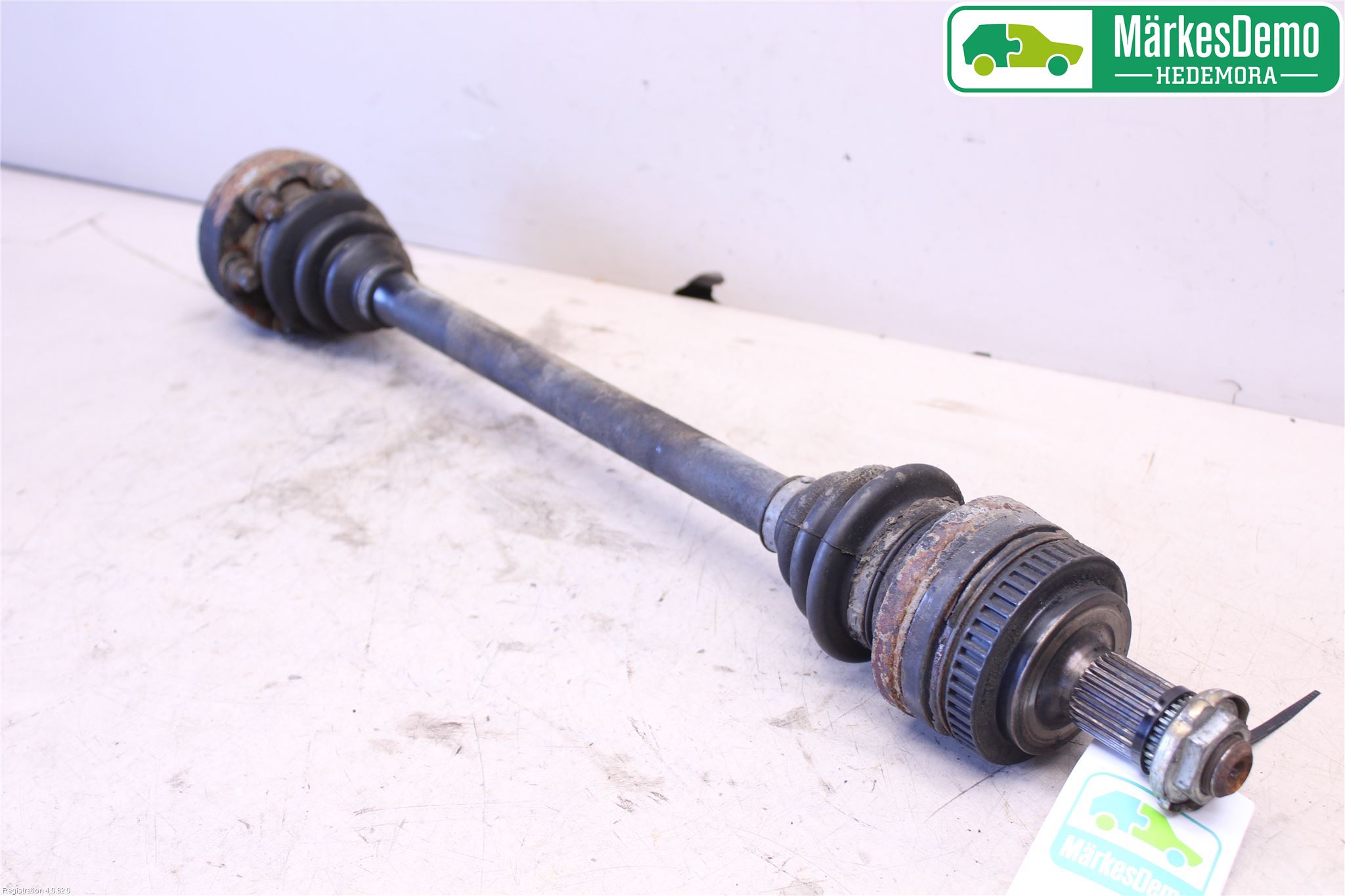 BMW Z3 E36/6    94-02 Drivaksel Bak Kompl Høyre