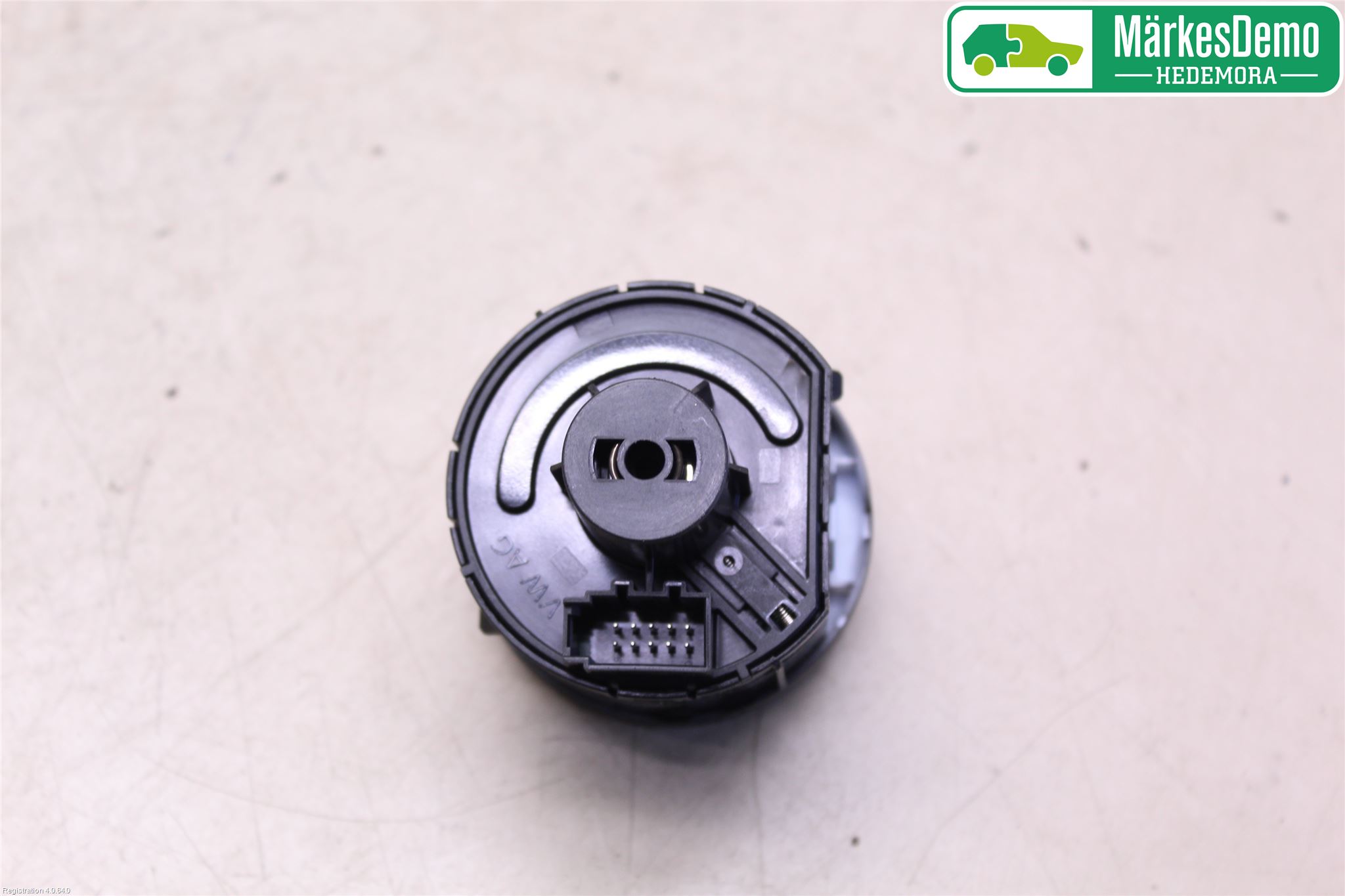 Volkswagen VW GOLF / E-GOLF VII 13-20 Bryter Hovedlys