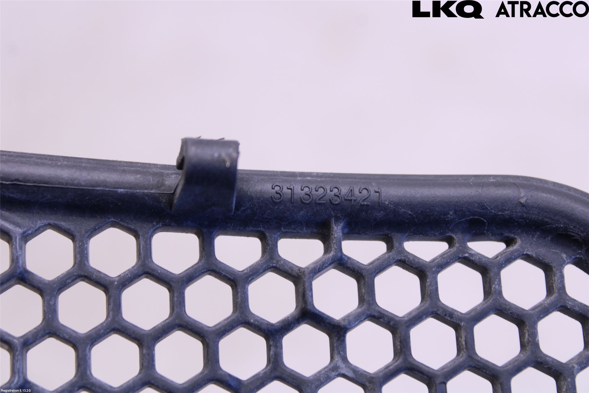Volvo V60 14-18 Visker Deksel-Grill-Under Frr
