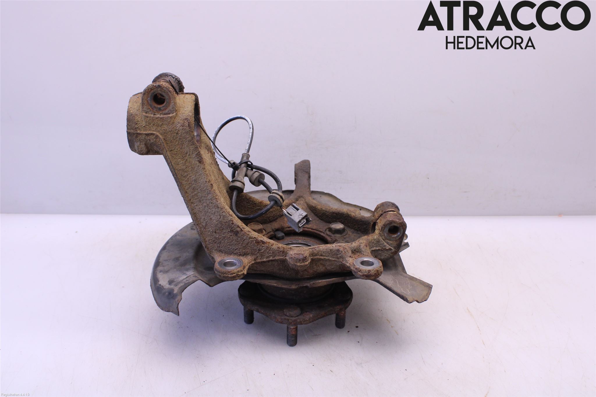 Nissan X-TRAIL 14-21 Spindel Hf