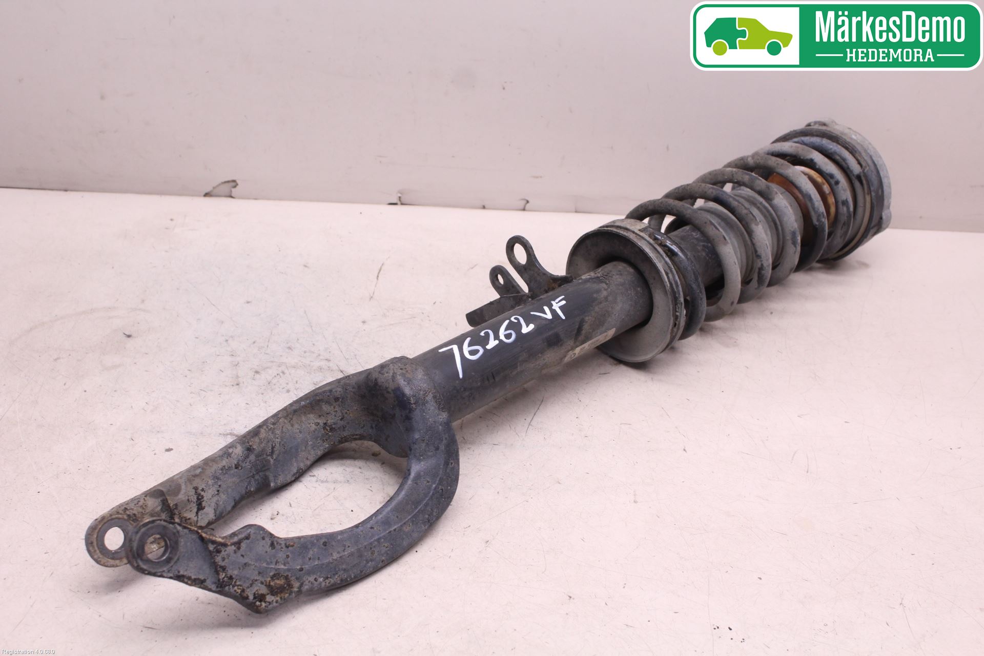 BMW 5 F10/F11/F18 09-17 Fjærbein Foran Venstre