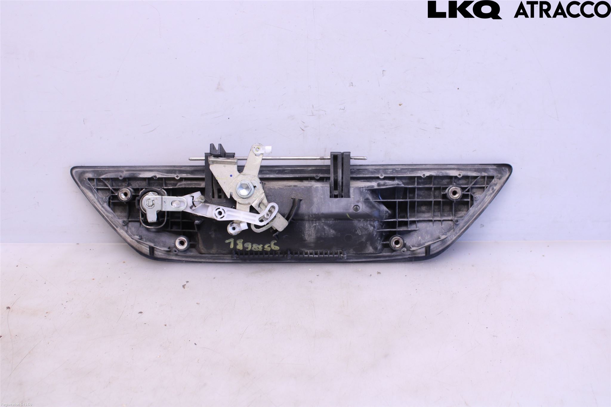 Toyota HILUX 16- Bakluke Handtak Ytre