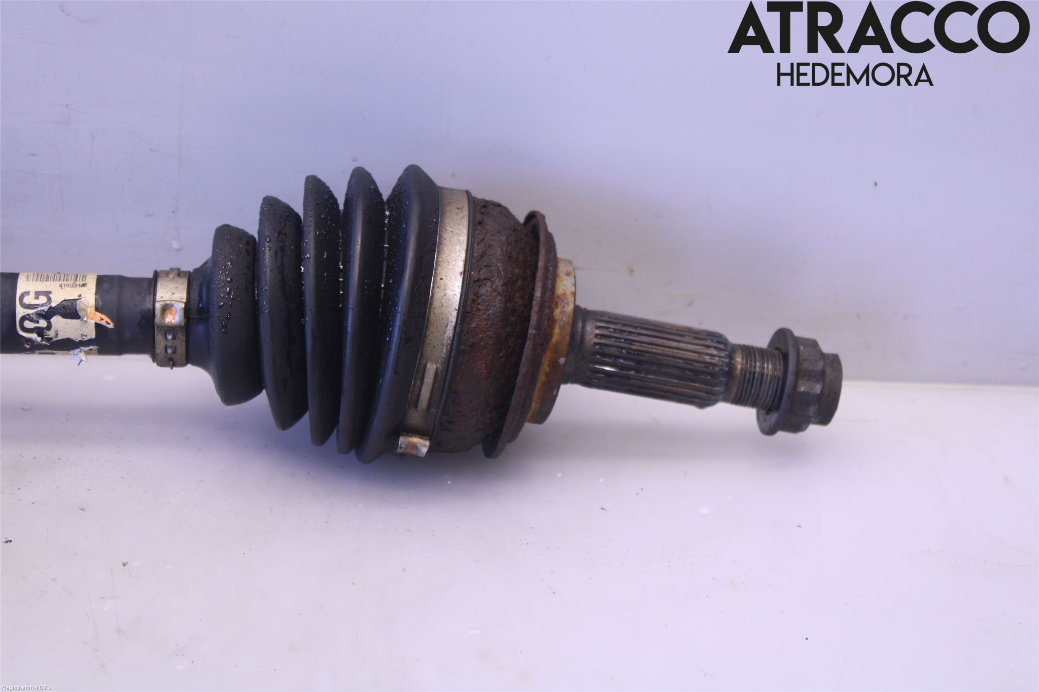 Toyota YARIS XP130 12-14 Drivaksel Foran Kompl Høyre