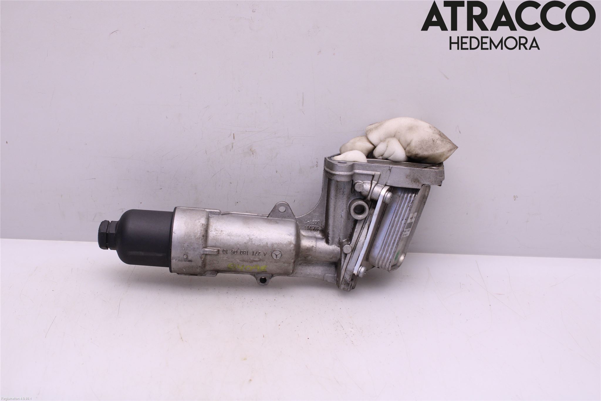 Mercedes-Benz MB C (203) 00-07 Oljefilterholder