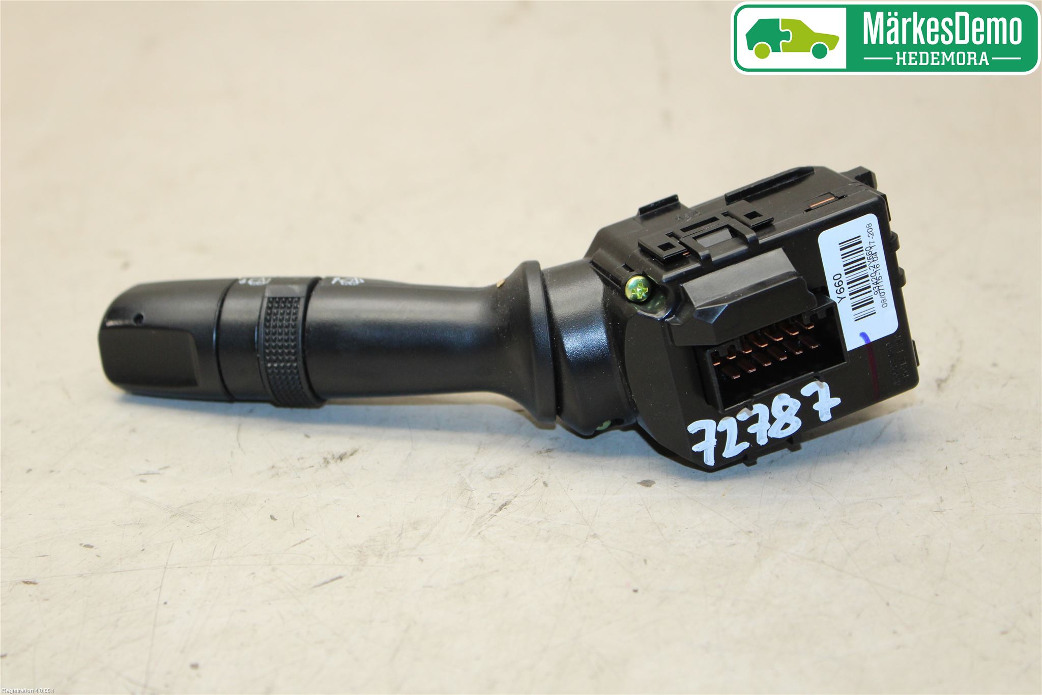 Kia CEED 12-18 Bryter Ratt Visker - Spyler