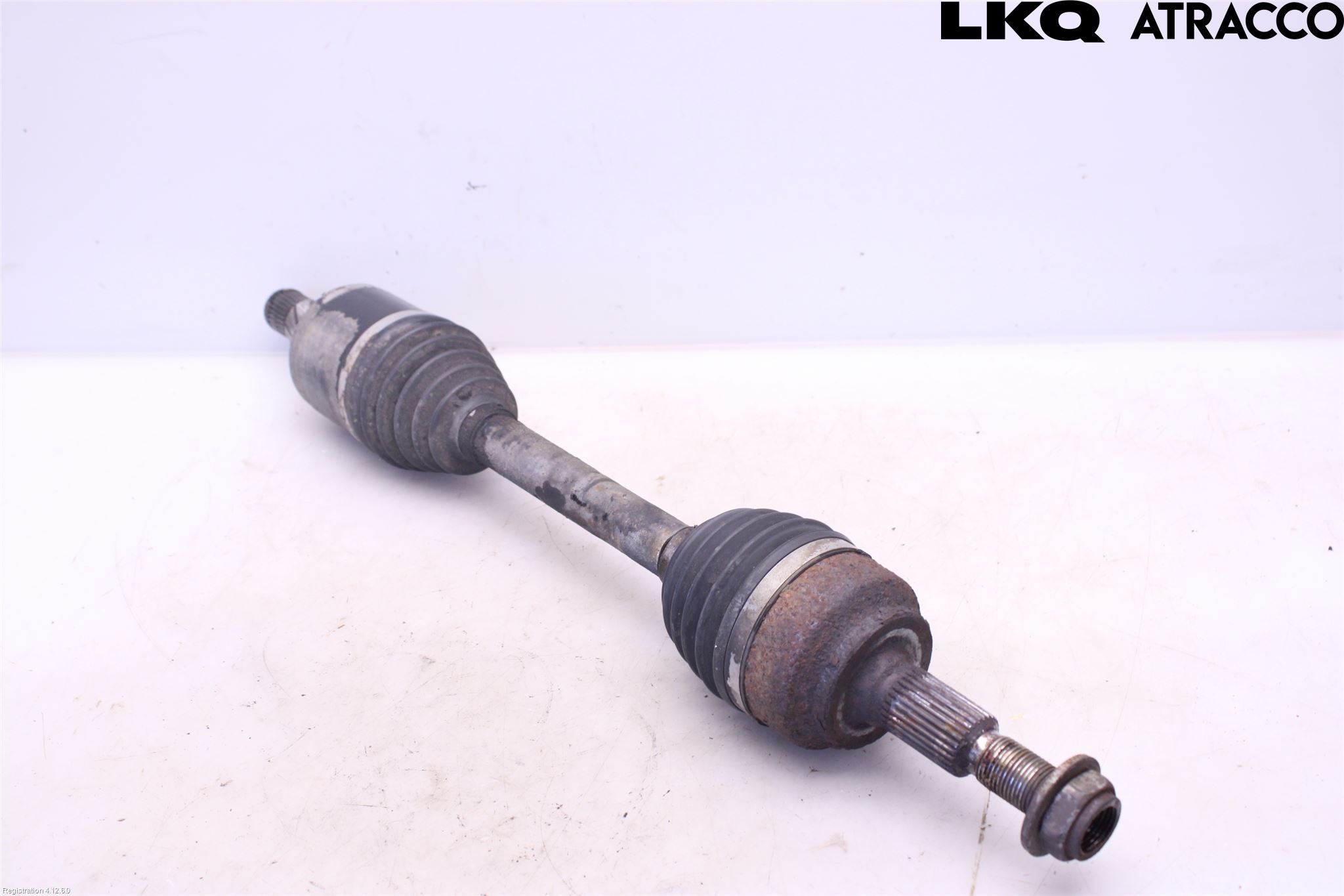 Jeep GRAND CHEROKEE 05-10 Drivaksel Foran Kompl Venstre