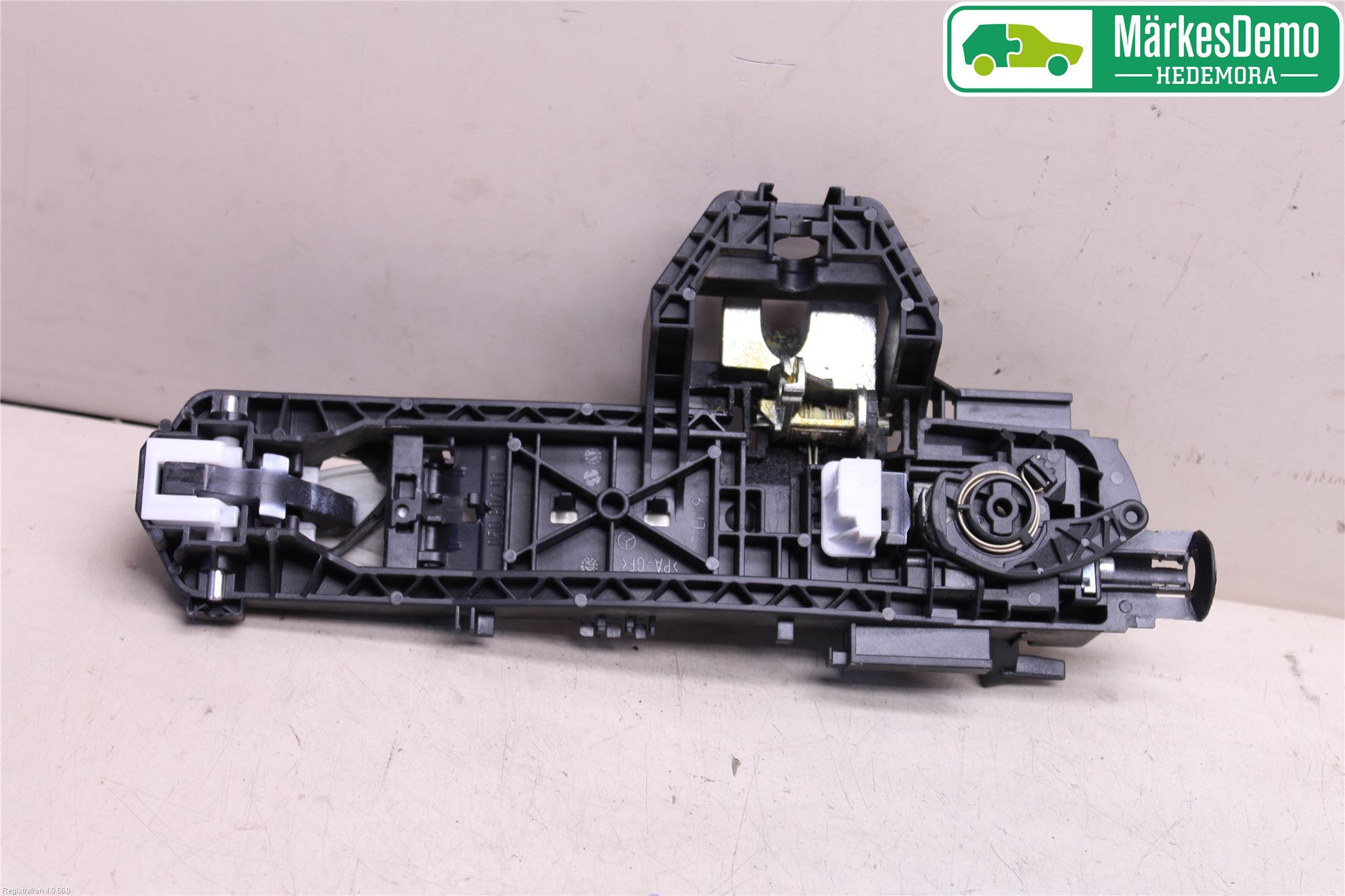 Mercedes-Benz MB GLA-KLASS (X156) 13-20 Dørhandtak Ytre Venstre