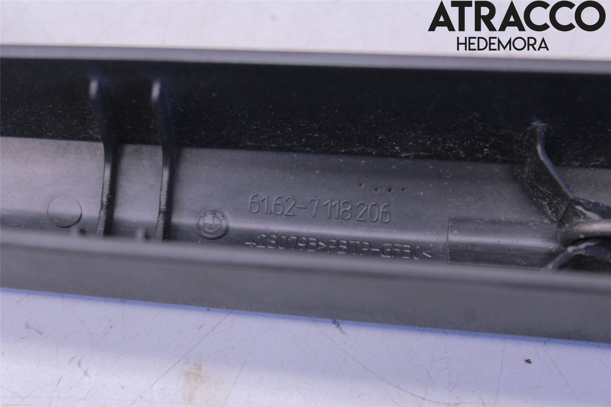 BMW 3 E90/91 SED/TOU 05-12 Viskerarm Bakrute